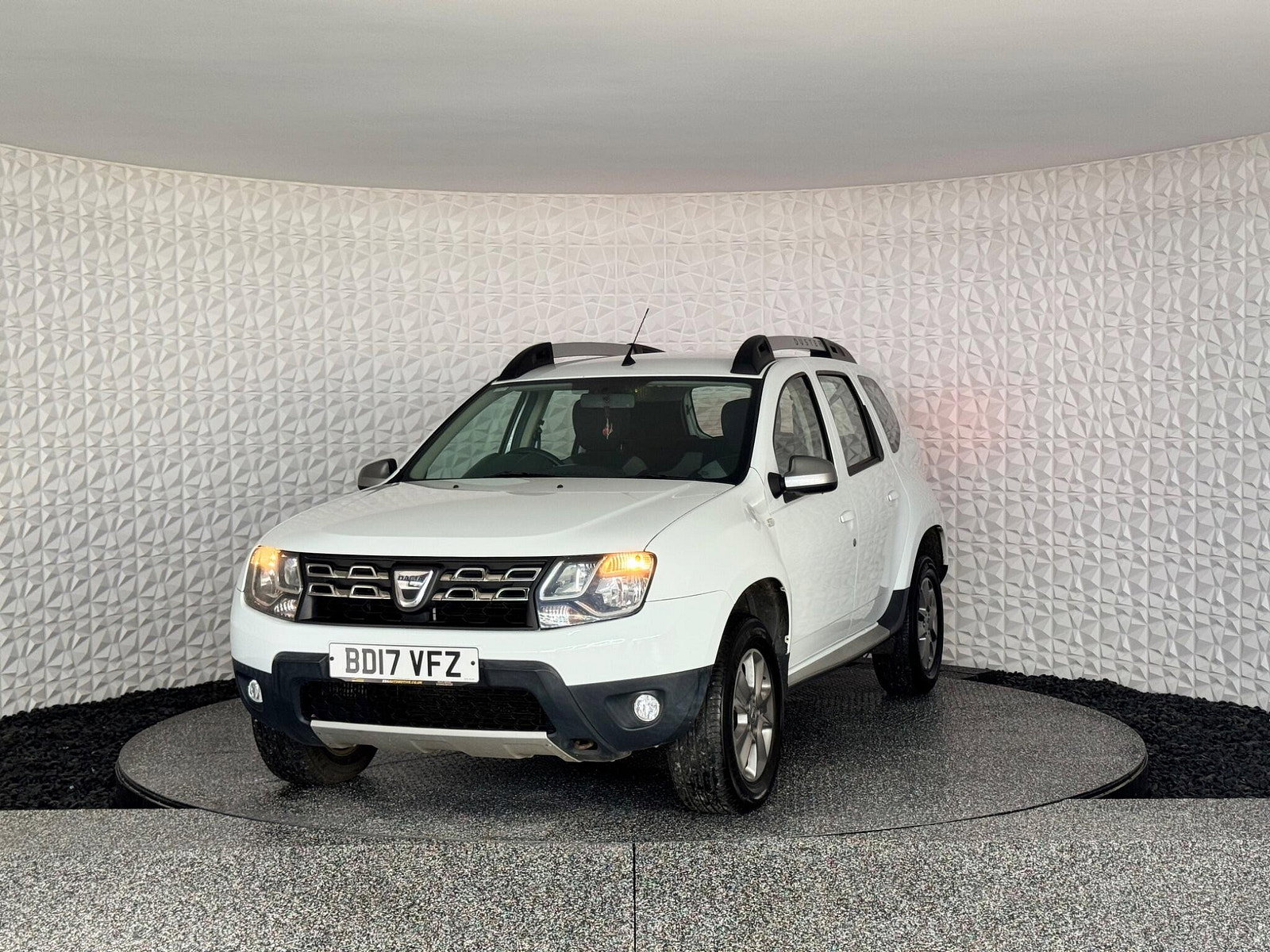 Dacia Duster 1.5 dCi Laureate EDC Euro 6 (s/s) 5dr 5dr Automatic 2017