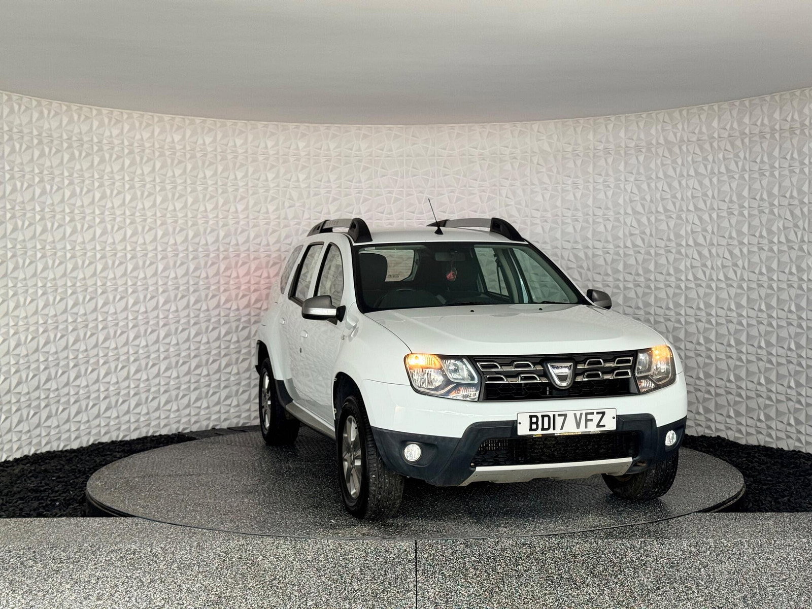 Dacia Duster 1.5 dCi Laureate EDC Euro 6 (s/s) 5dr 5dr Automatic 2017