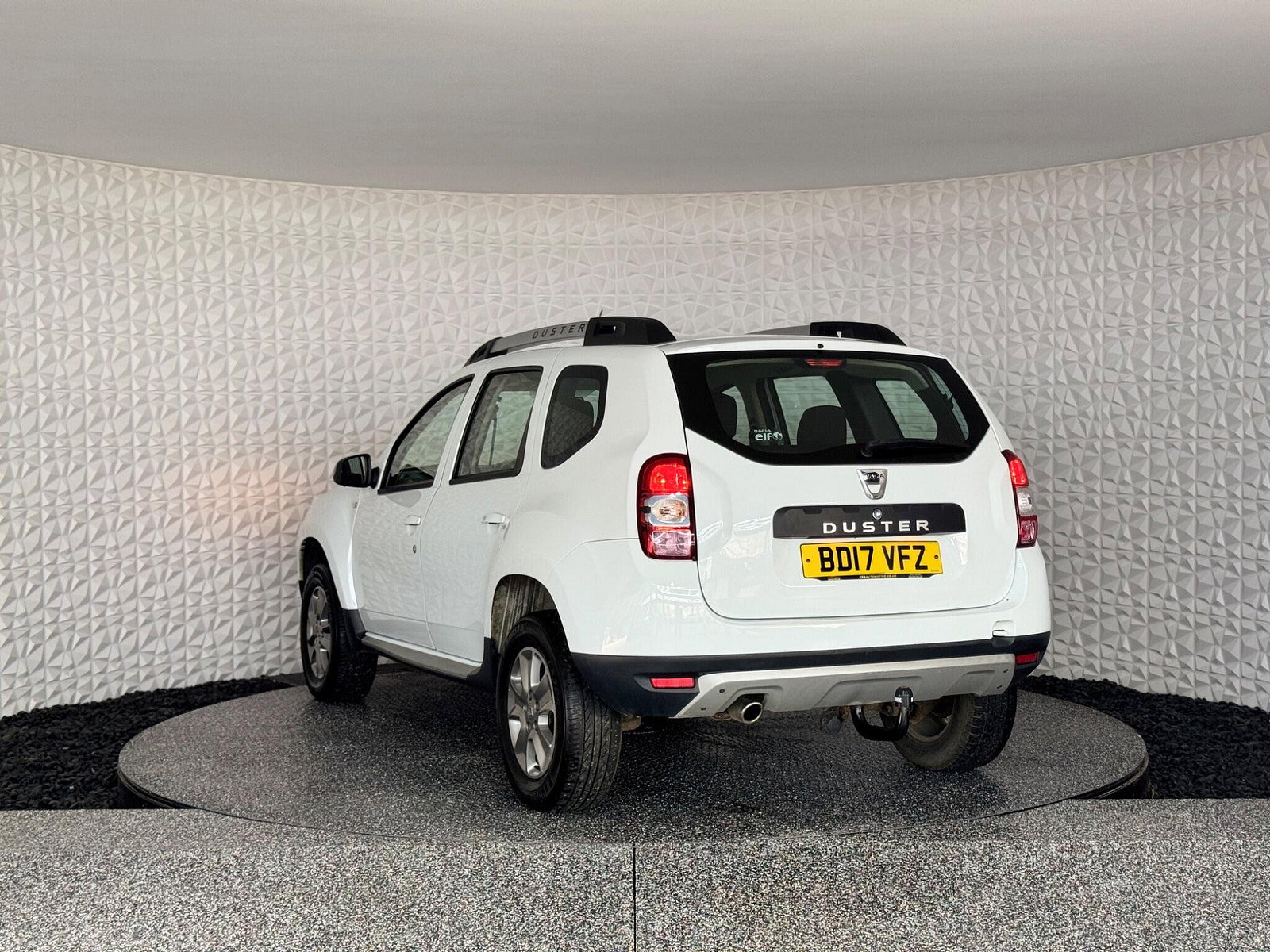 Dacia Duster 1.5 dCi Laureate EDC Euro 6 (s/s) 5dr 5dr Automatic 2017