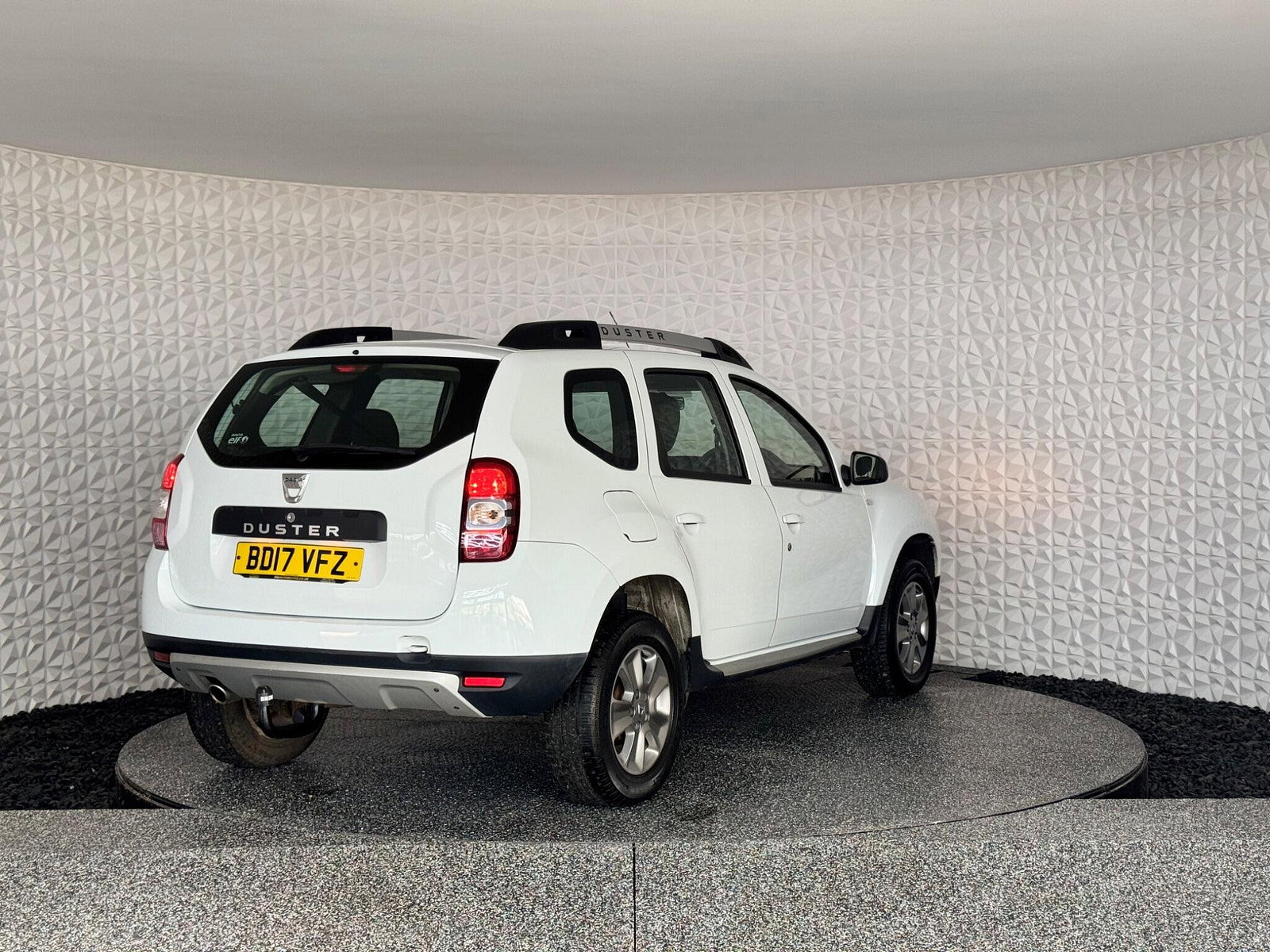 Dacia Duster 1.5 dCi Laureate EDC Euro 6 (s/s) 5dr 5dr Automatic 2017