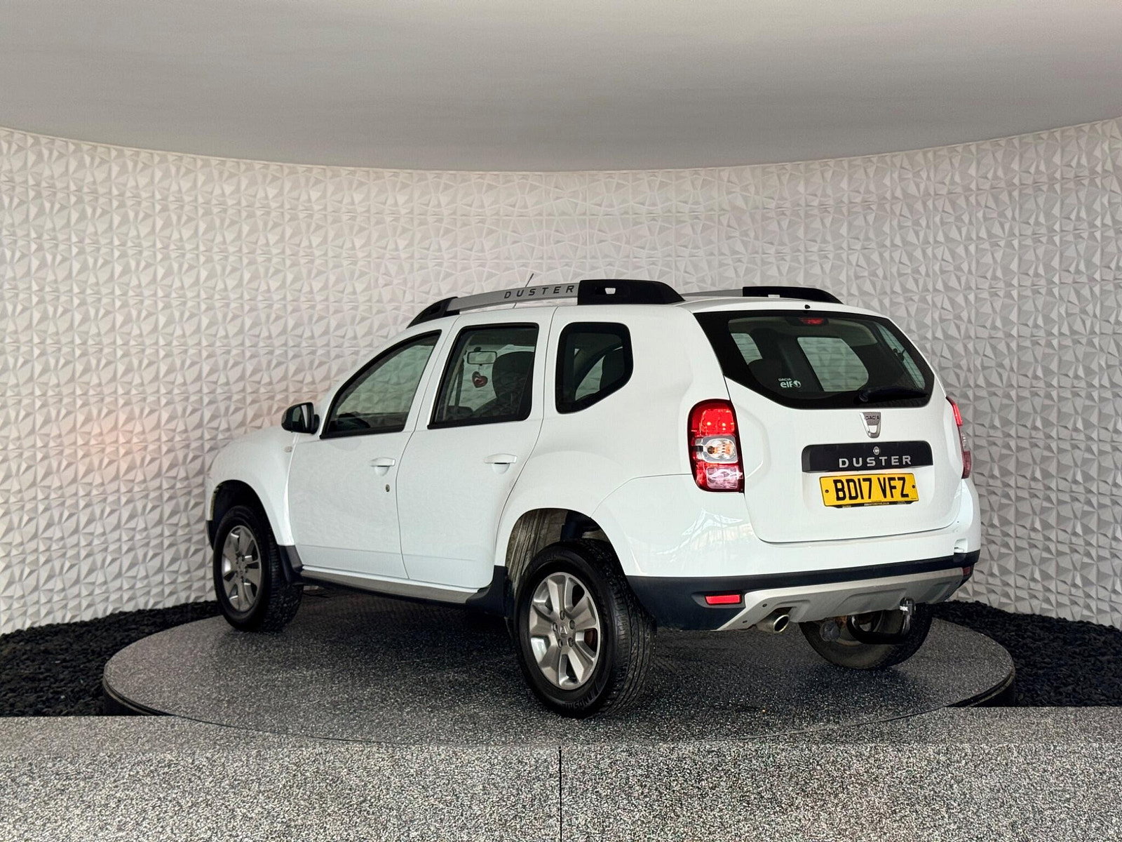 Dacia Duster 1.5 dCi Laureate EDC Euro 6 (s/s) 5dr 5dr Automatic 2017