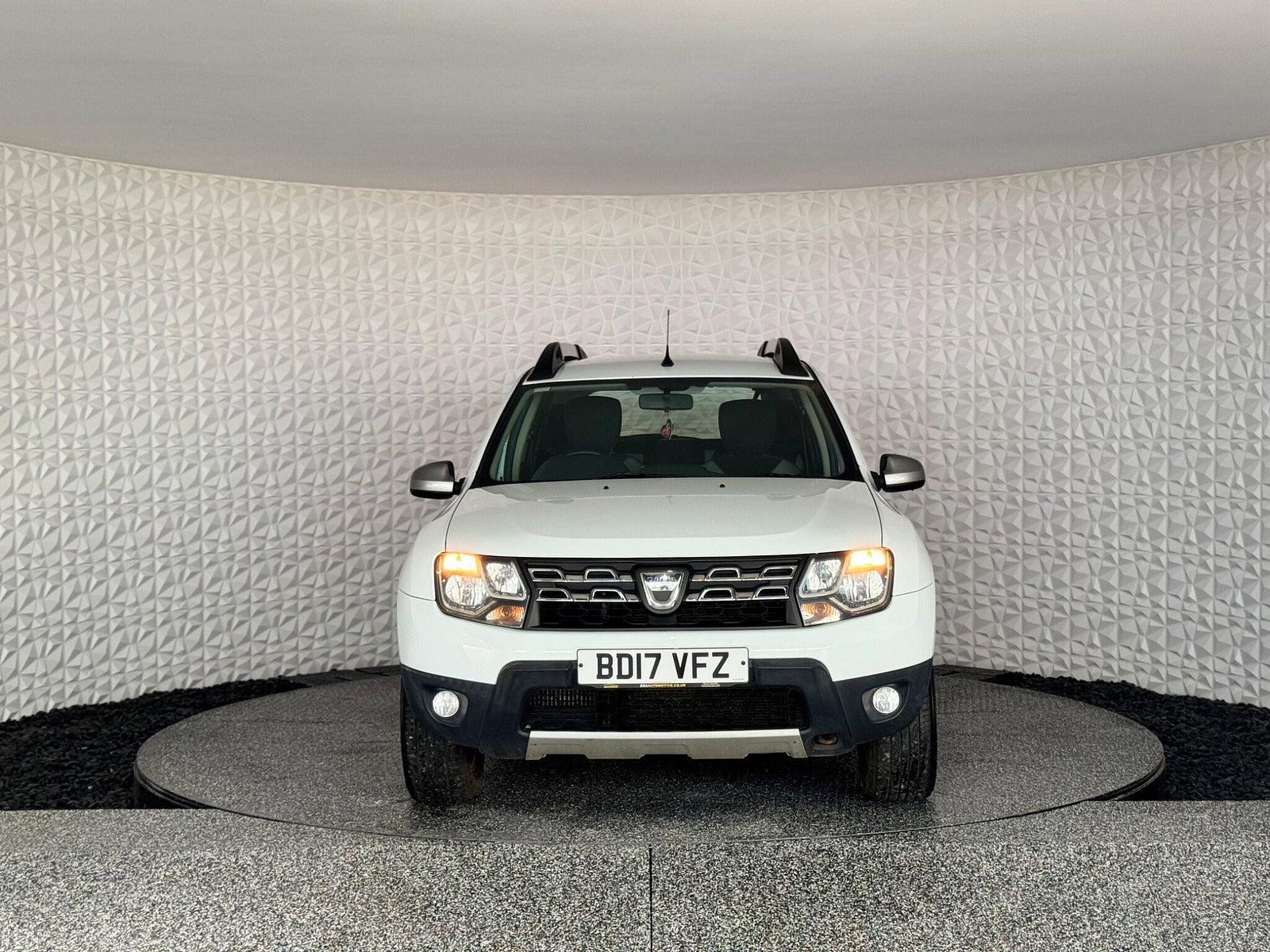 Dacia Duster 1.5 dCi Laureate EDC Euro 6 (s/s) 5dr 5dr Automatic 2017