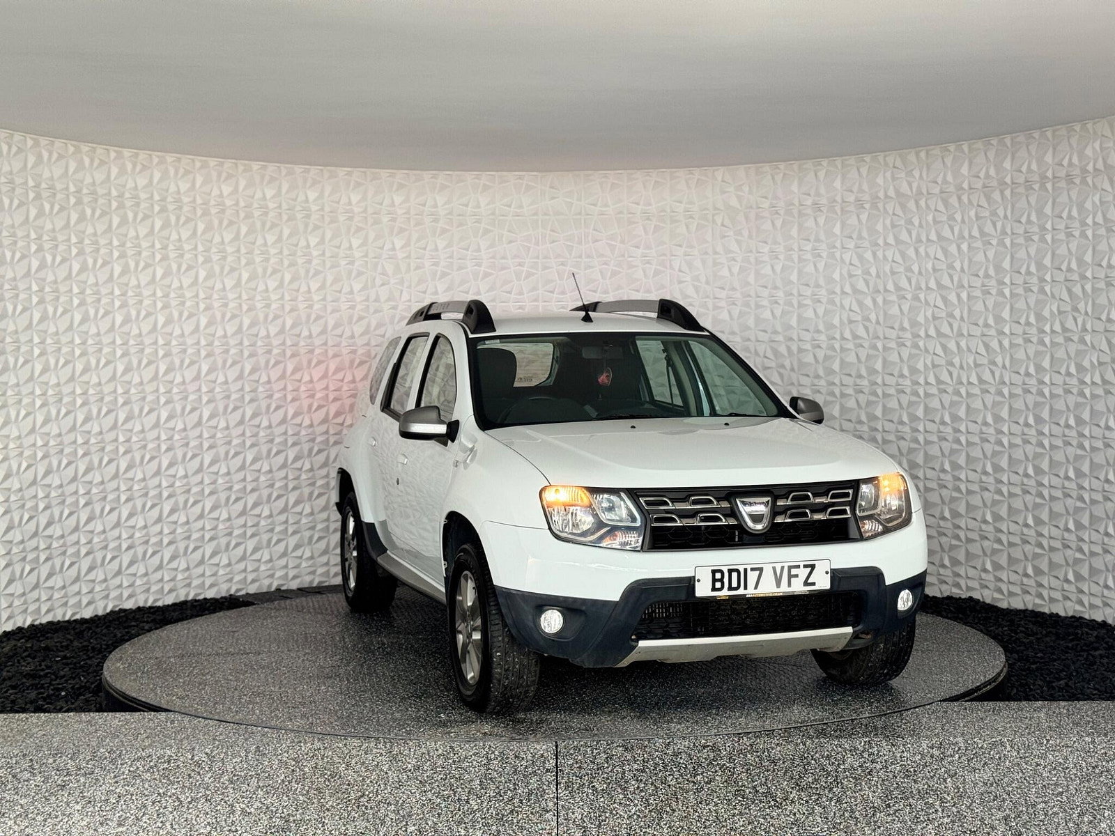 Dacia Duster 1.5 dCi Laureate EDC Euro 6 (s/s) 5dr 5dr Automatic 2017