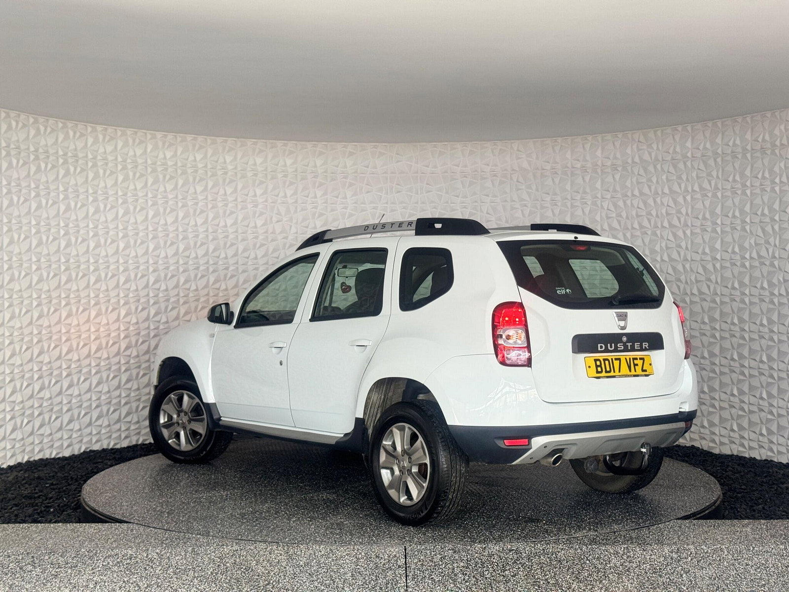 Dacia Duster 1.5 dCi Laureate EDC Euro 6 (s/s) 5dr 5dr Automatic 2017