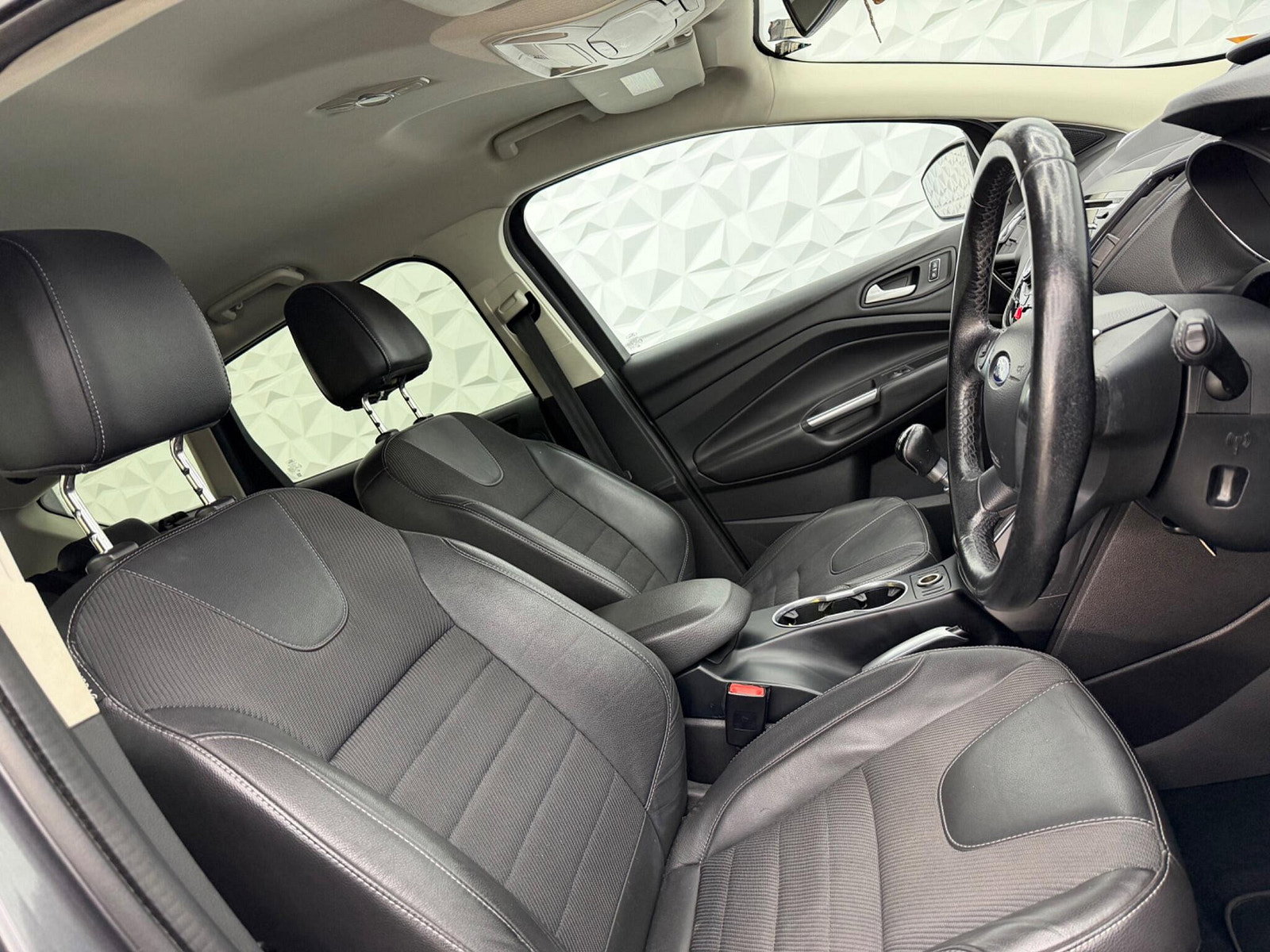 Ford Kuga 2.0 TDCi Titanium AWD Euro 5 5dr 5dr Manual 2013