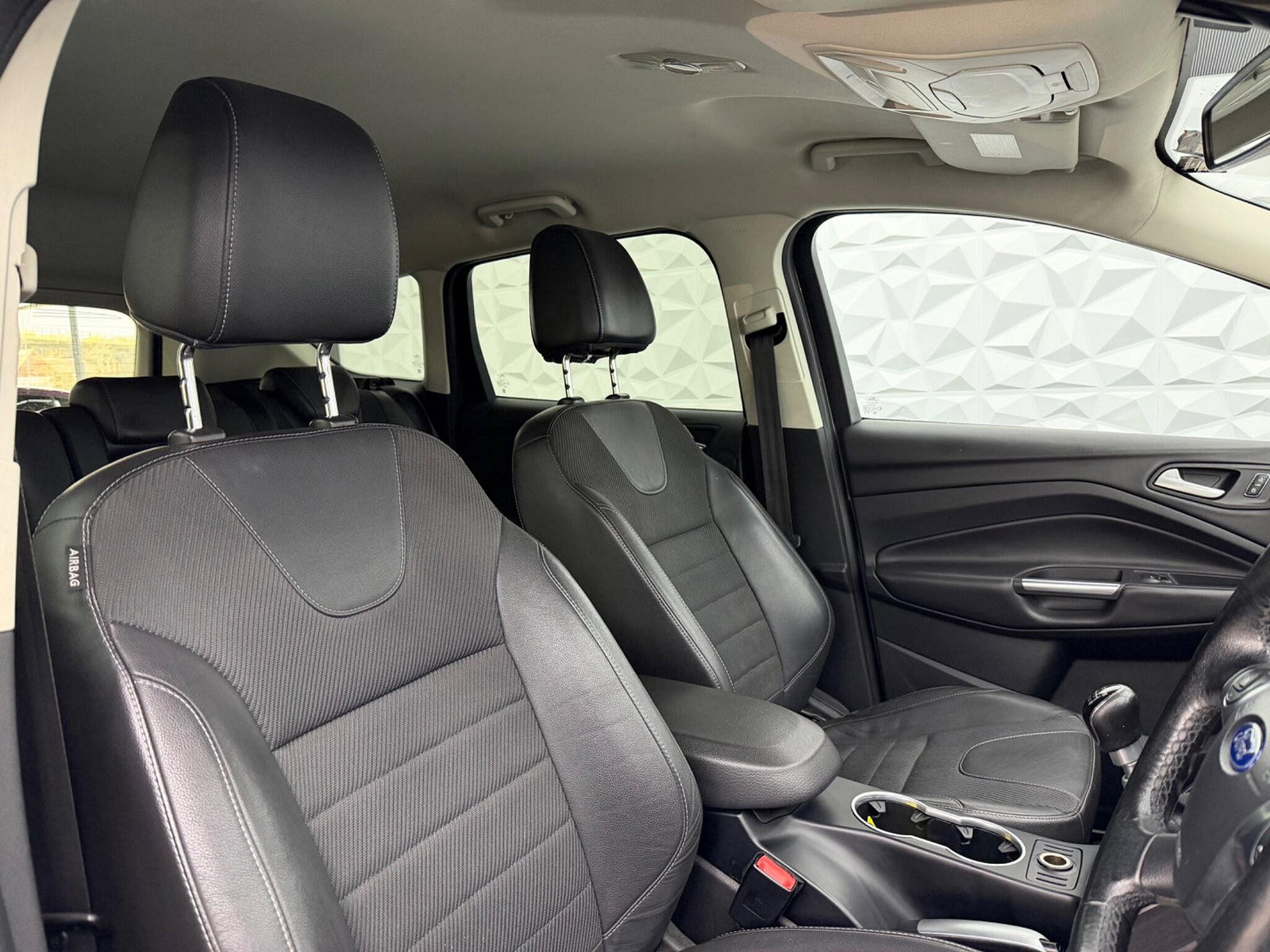 Ford Kuga 2.0 TDCi Titanium AWD Euro 5 5dr 5dr Manual 2013