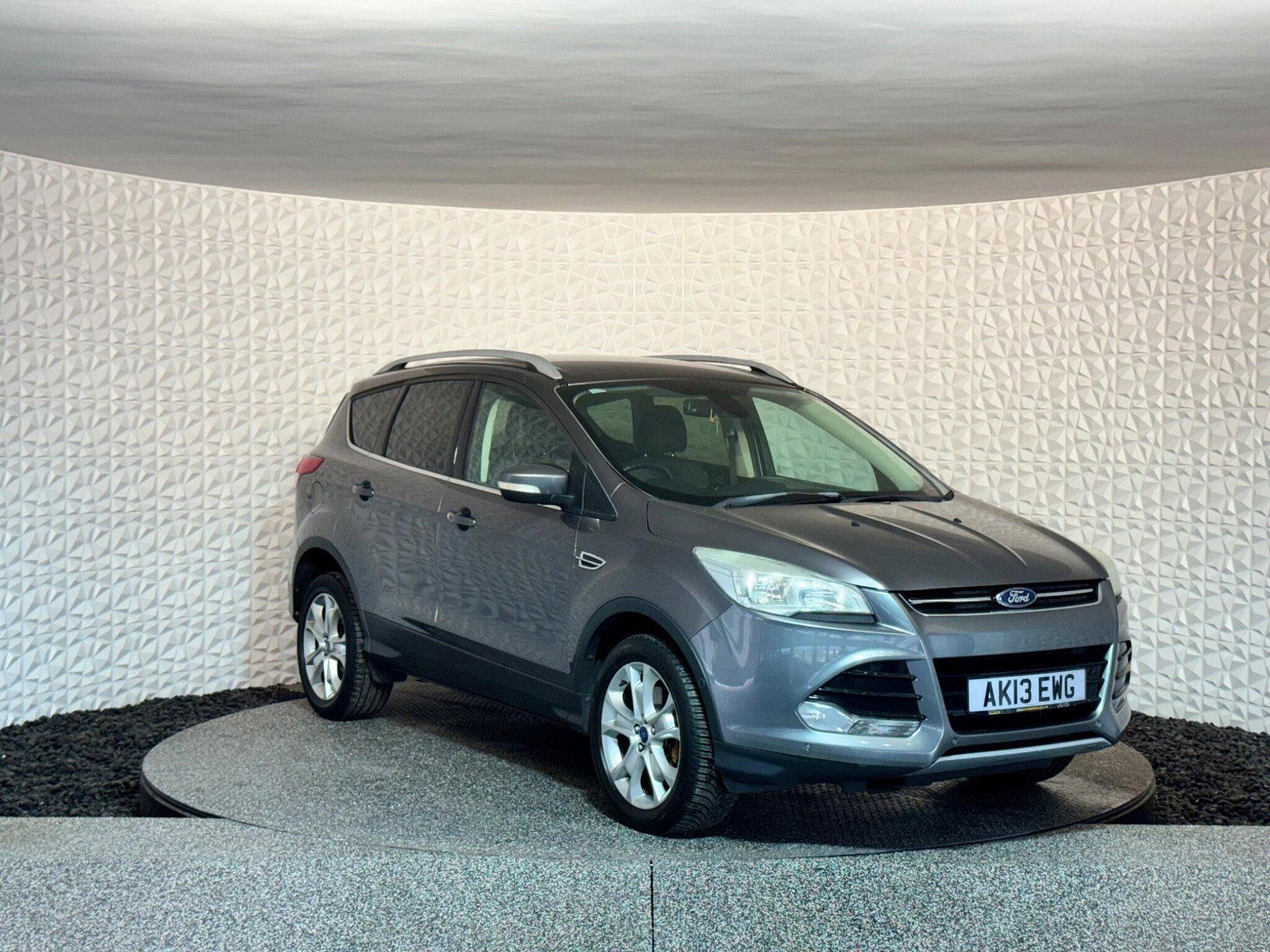 Ford Kuga 2.0 TDCi Titanium AWD Euro 5 5dr 5dr Manual 2013
