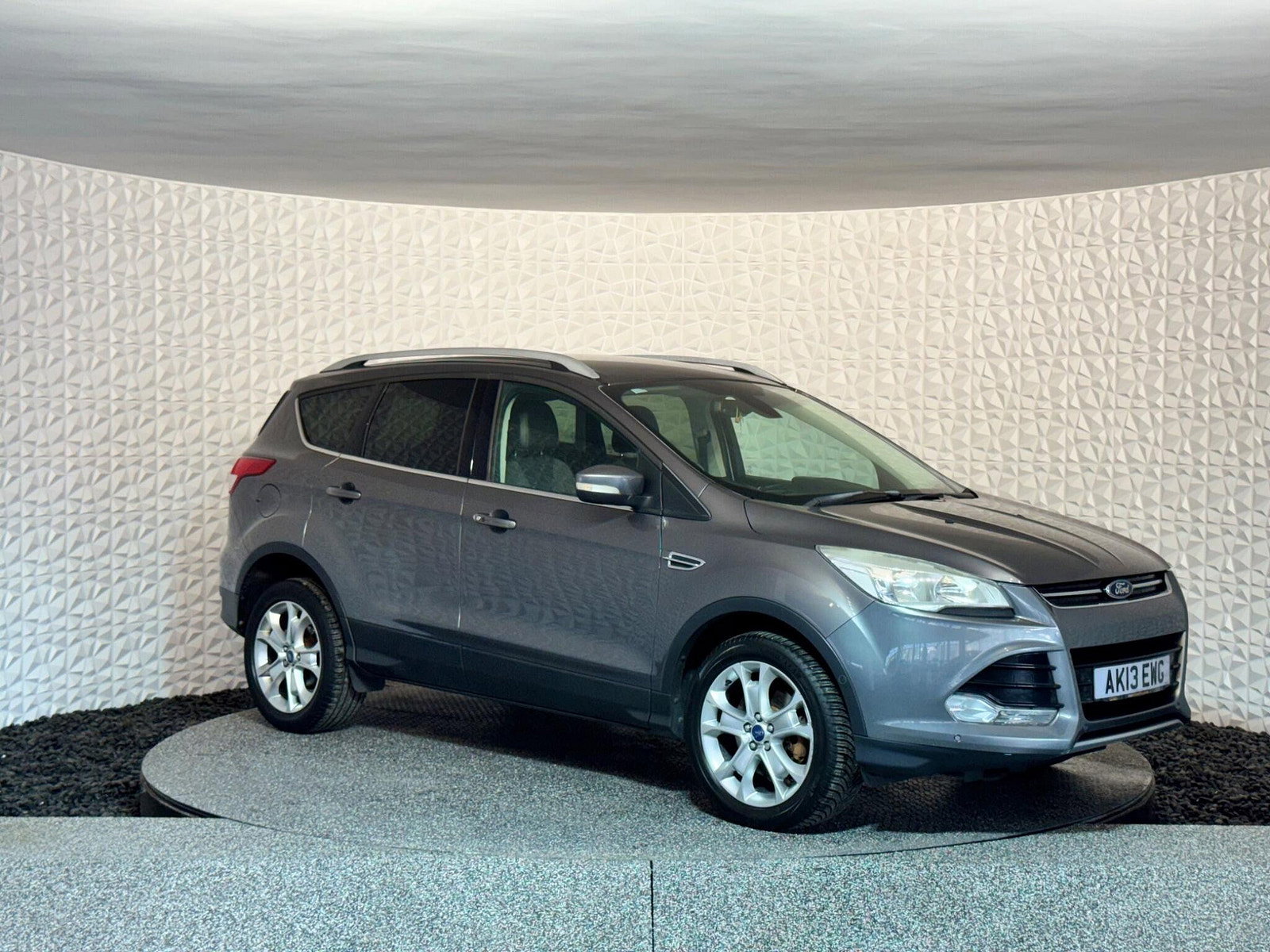 Ford Kuga 2.0 TDCi Titanium AWD Euro 5 5dr 5dr Manual 2013
