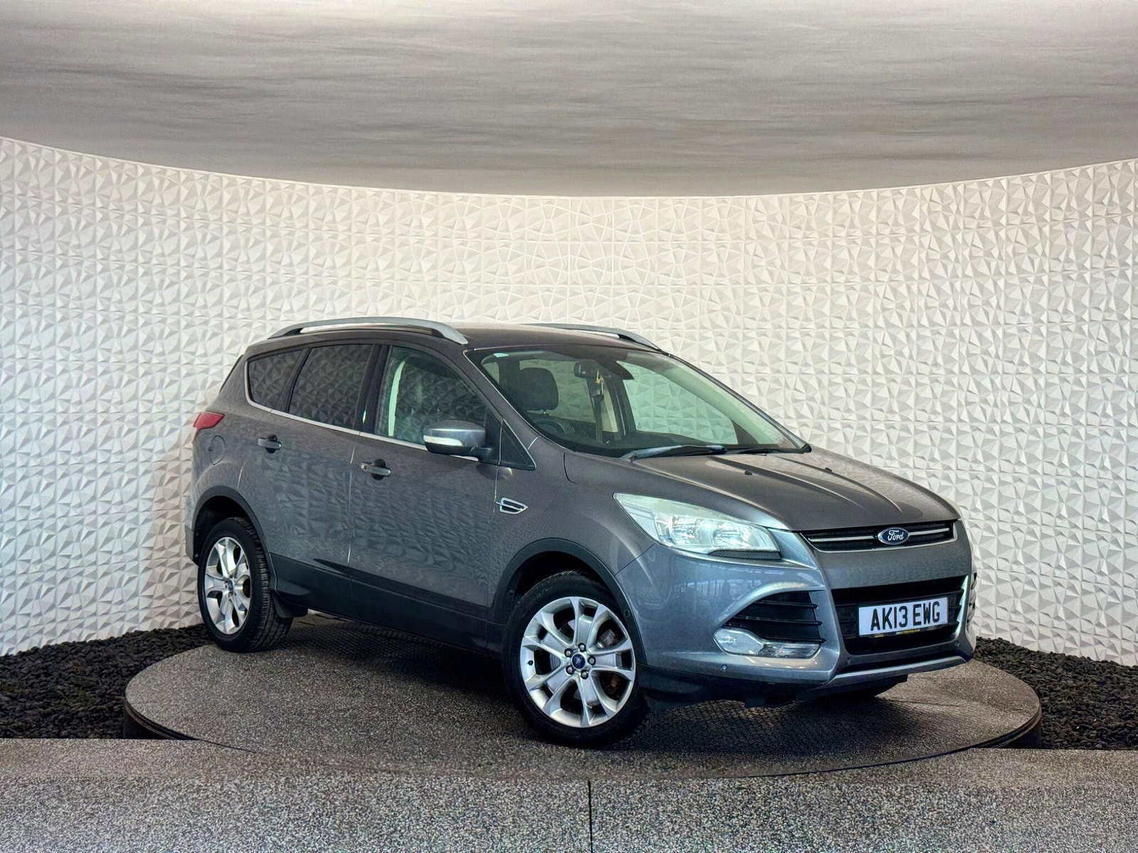 Ford Kuga 2.0 TDCi Titanium AWD Euro 5 5dr 5dr Manual 2013