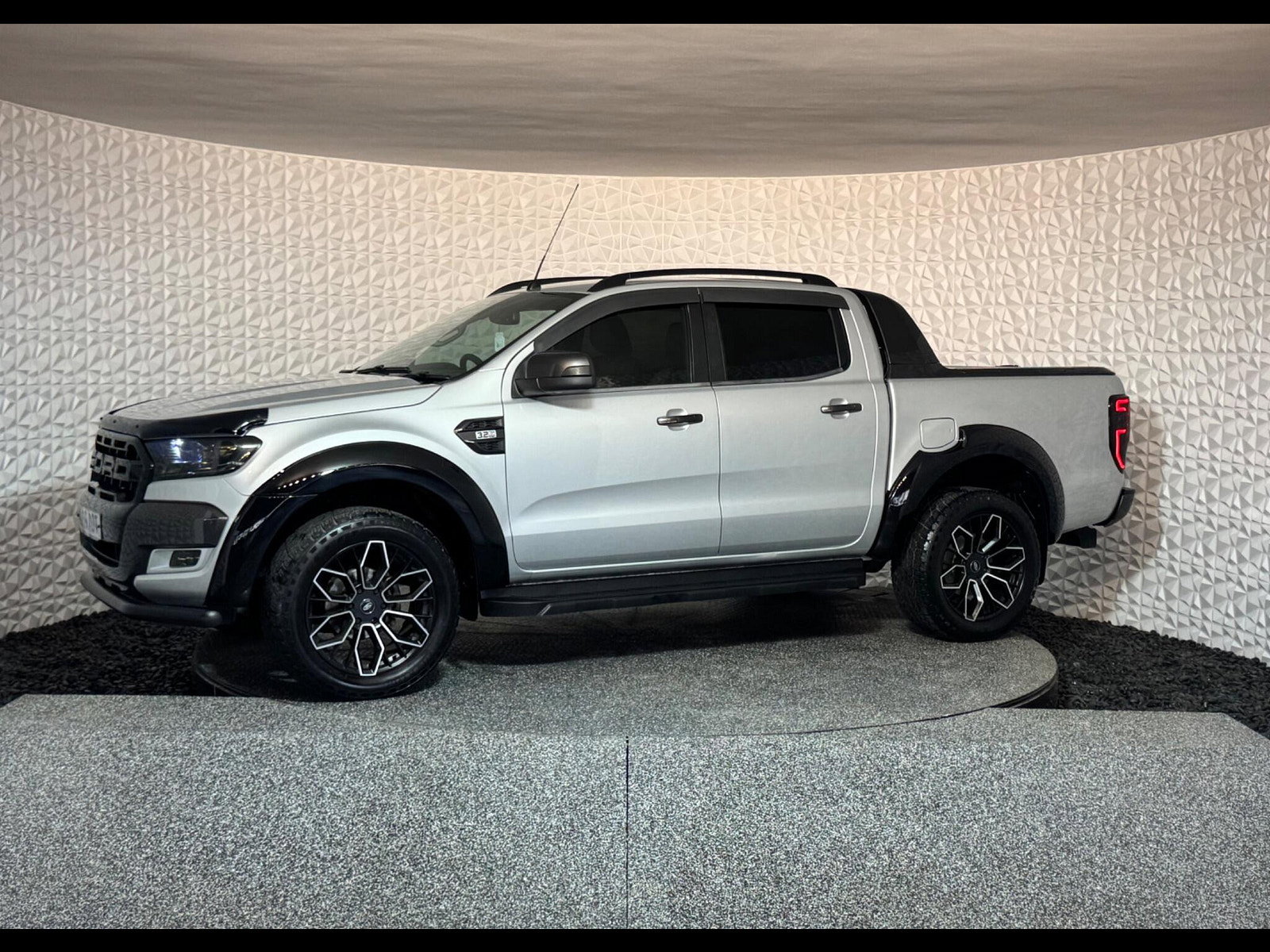 Ford Ranger 3.2 TDCi Wildtrak Auto 4WD Euro 5 4dr 4dr Automatic 2016
