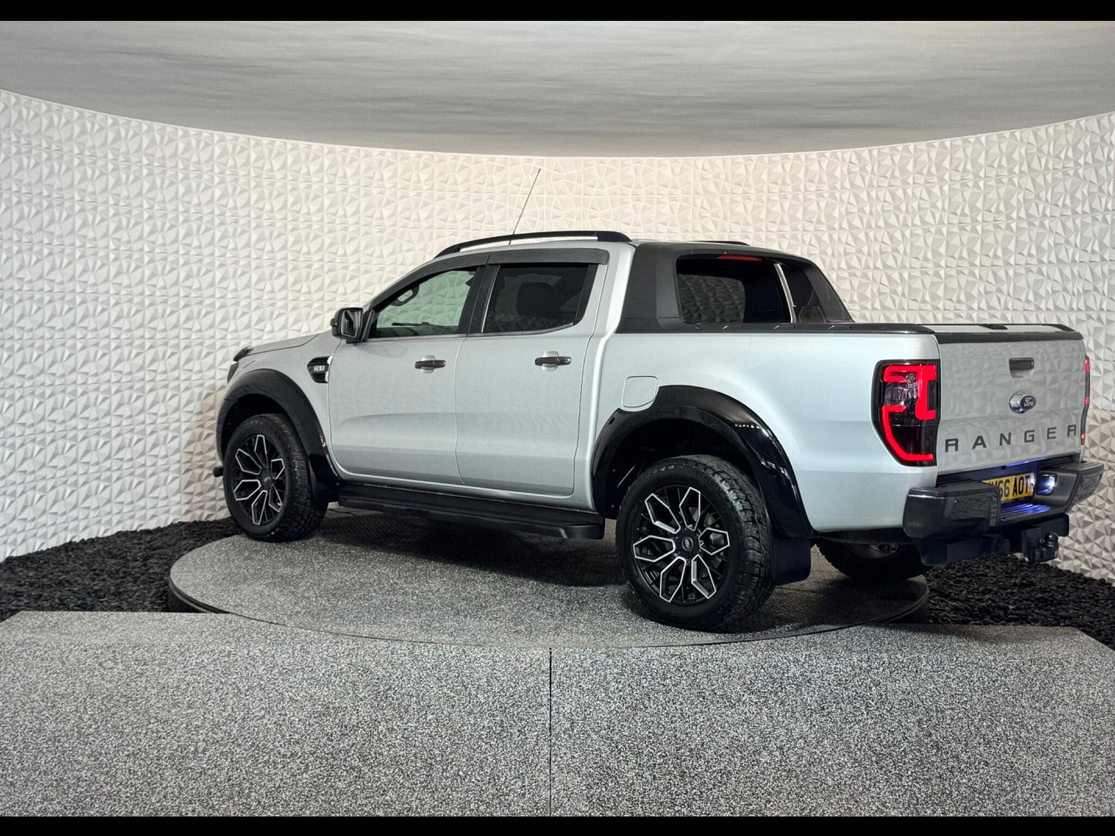 Ford Ranger 3.2 TDCi Wildtrak Auto 4WD Euro 5 4dr 4dr Automatic 2016