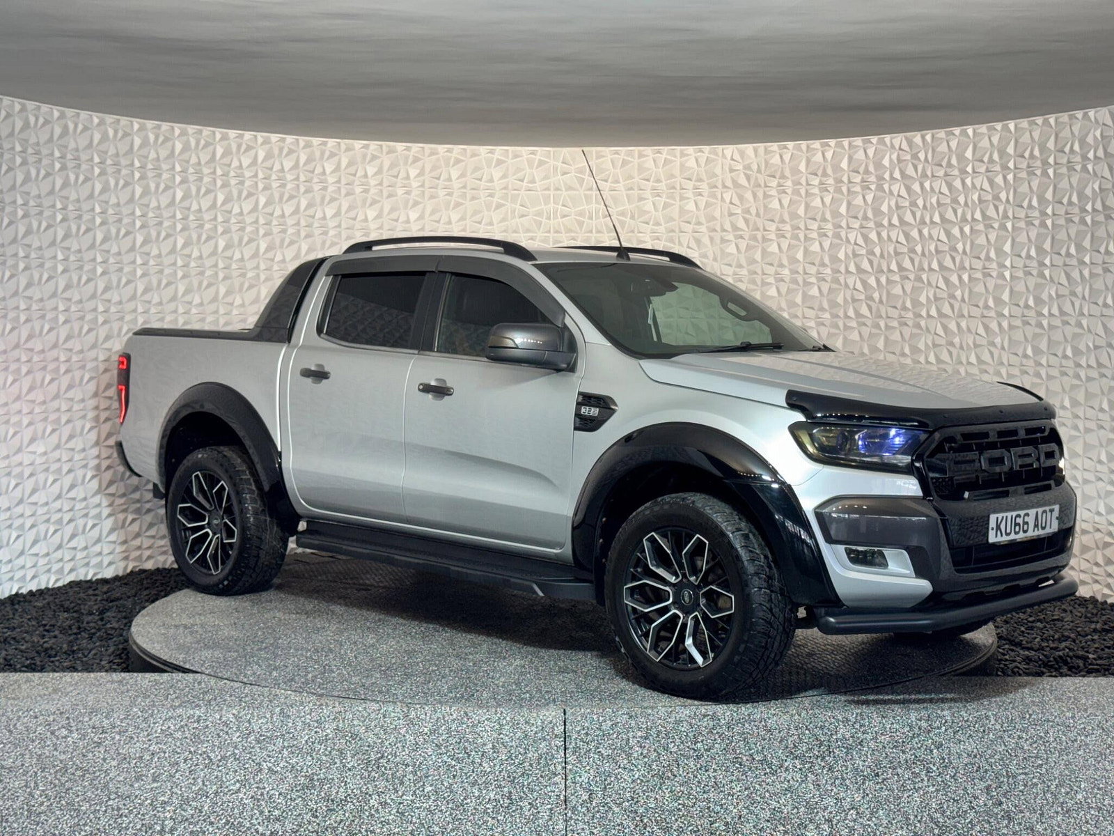 Ford Ranger 3.2 TDCi Wildtrak Auto 4WD Euro 5 4dr 4dr Automatic 2016
