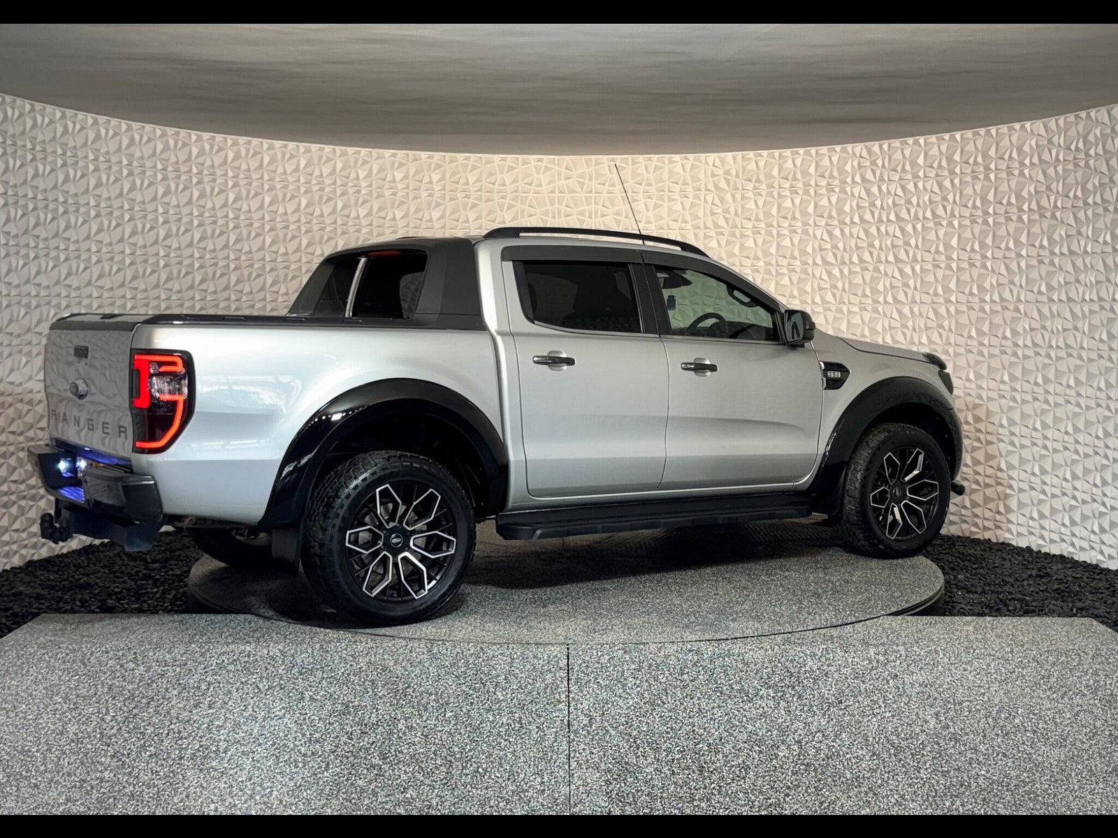 Ford Ranger 3.2 TDCi Wildtrak Auto 4WD Euro 5 4dr 4dr Automatic 2016