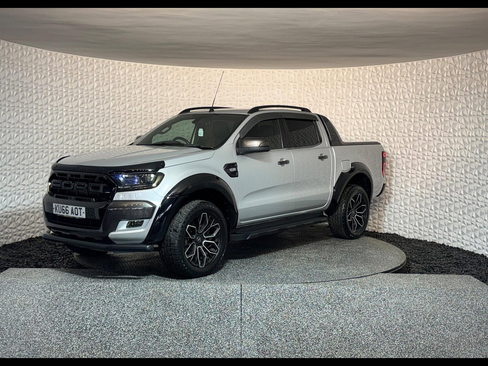 Ford Ranger 3.2 TDCi Wildtrak Auto 4WD Euro 5 4dr 4dr Automatic 2016