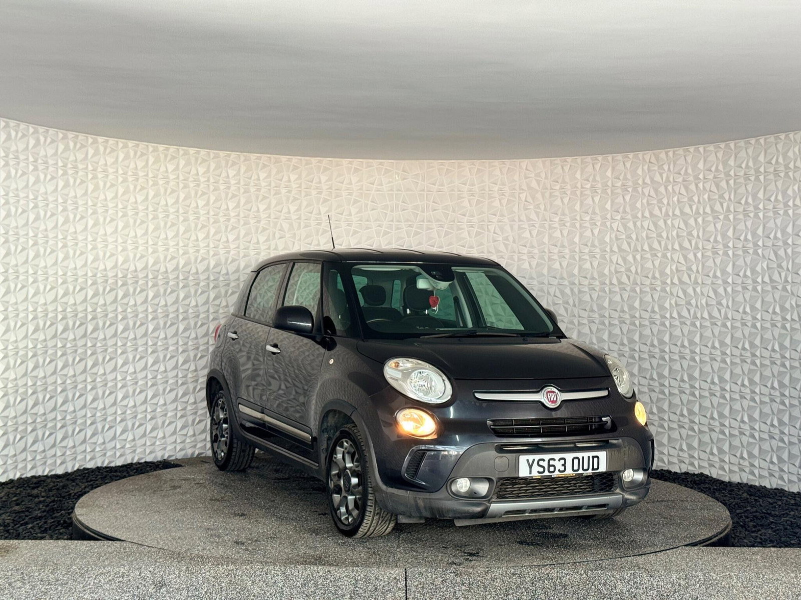 Fiat 500L 1.3 MultiJet Trekking Dualogic Euro 5 (s/s) 5dr 5dr Automatic 2014
