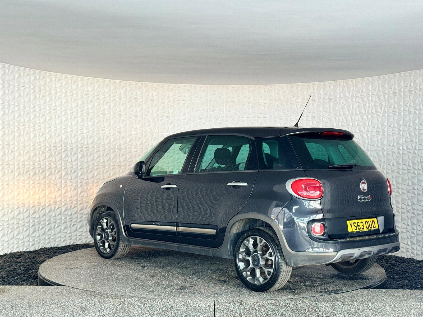 Fiat 500L 1.3 MultiJet Trekking Dualogic Euro 5 (s/s) 5dr 5dr Automatic 2014