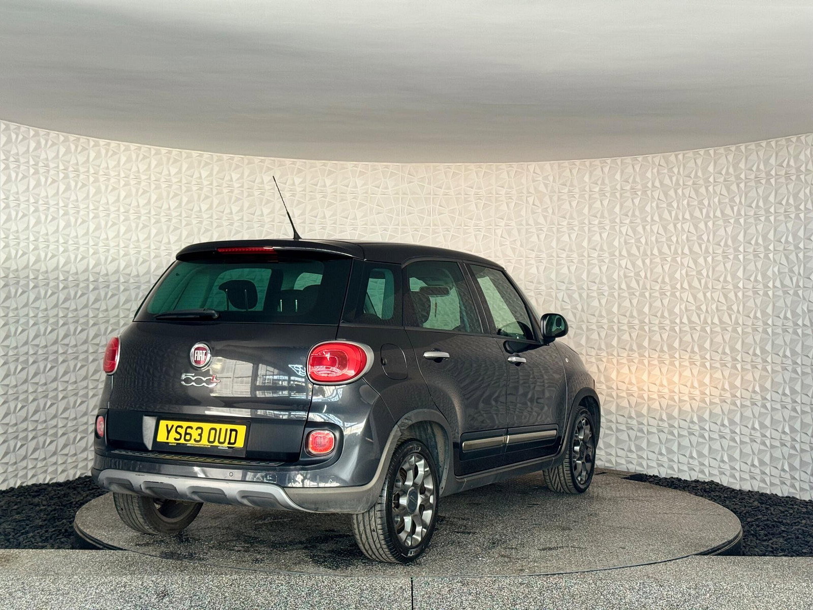 Fiat 500L 1.3 MultiJet Trekking Dualogic Euro 5 (s/s) 5dr 5dr Automatic 2014
