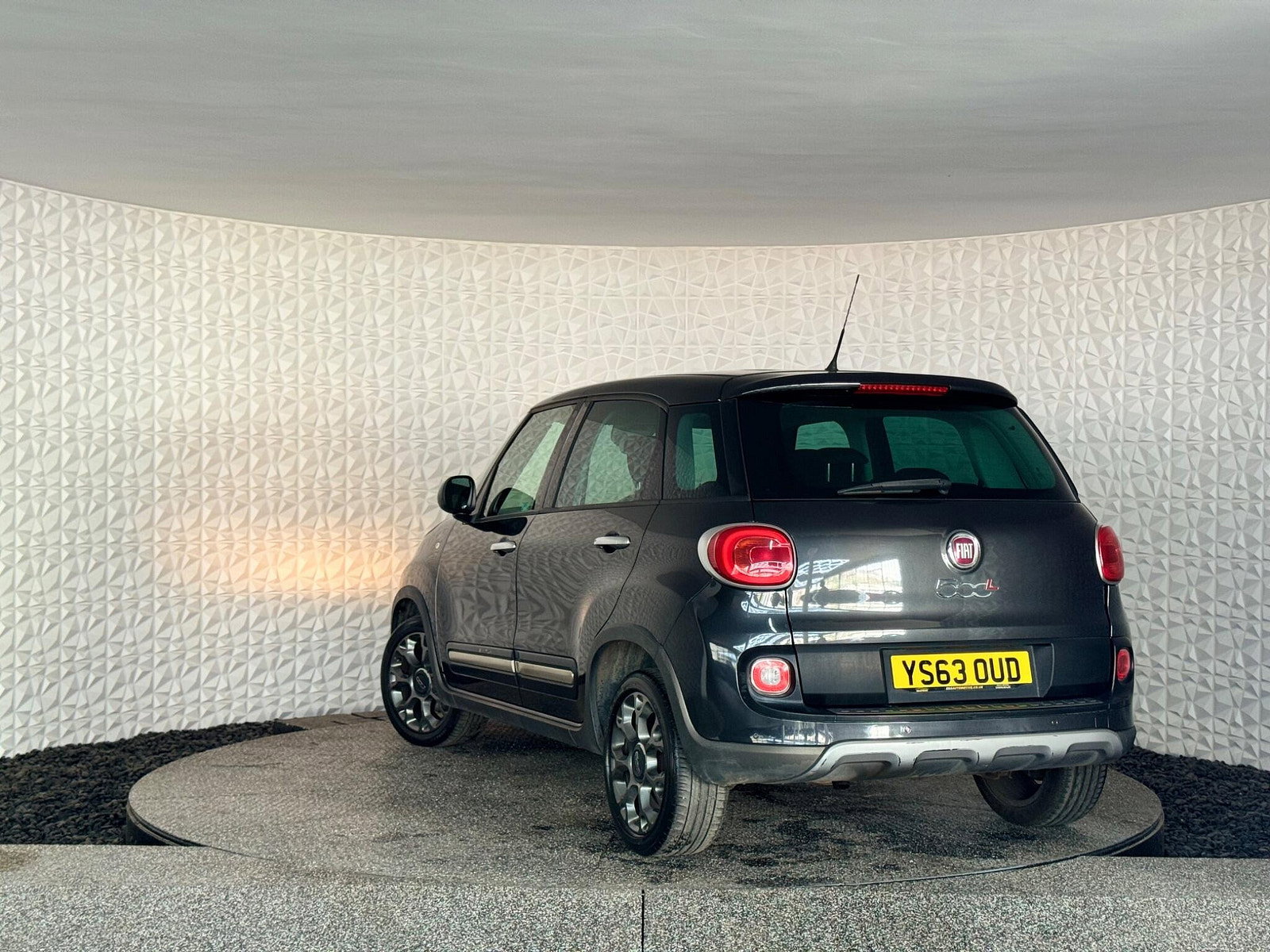 Fiat 500L 1.3 MultiJet Trekking Dualogic Euro 5 (s/s) 5dr 5dr Automatic 2014