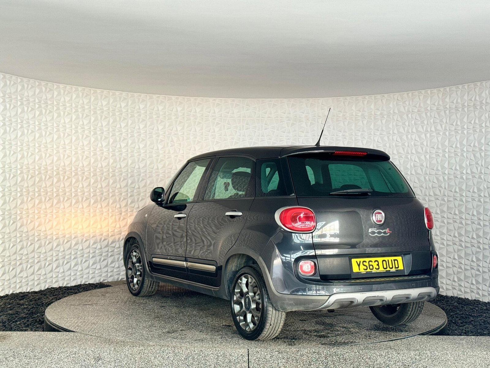 Fiat 500L 1.3 MultiJet Trekking Dualogic Euro 5 (s/s) 5dr 5dr Automatic 2014