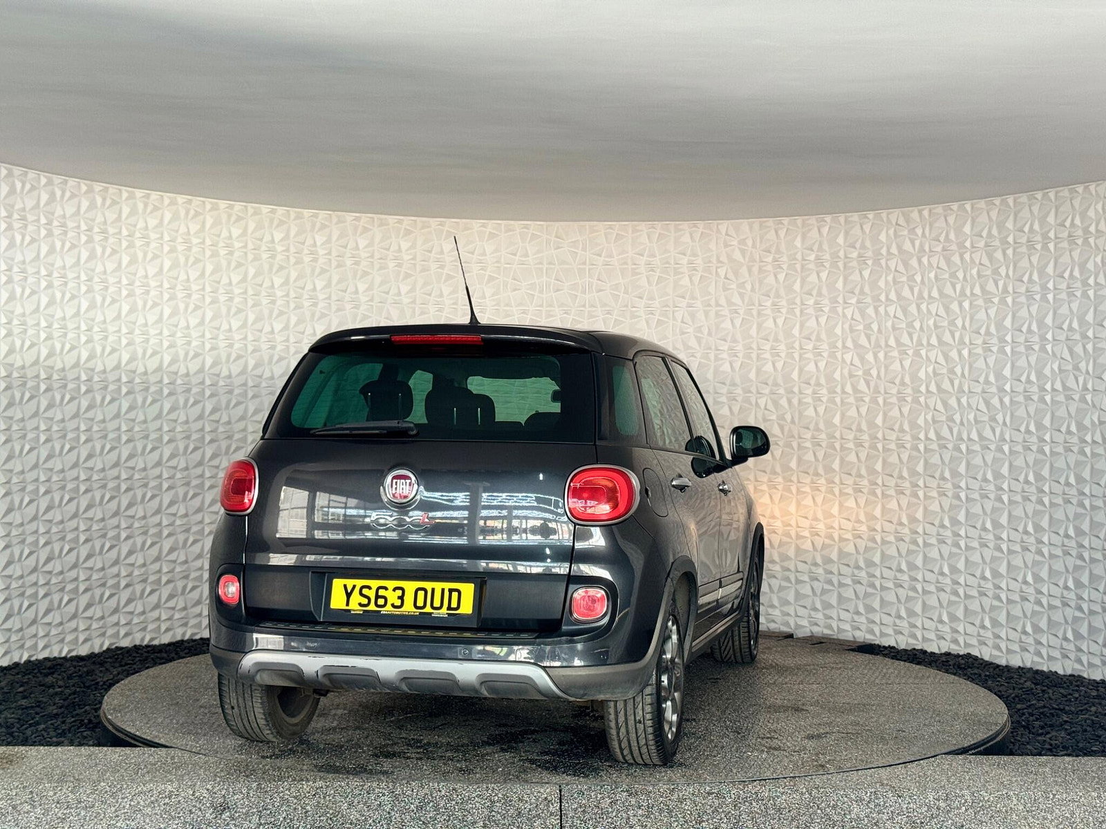 Fiat 500L 1.3 MultiJet Trekking Dualogic Euro 5 (s/s) 5dr 5dr Automatic 2014