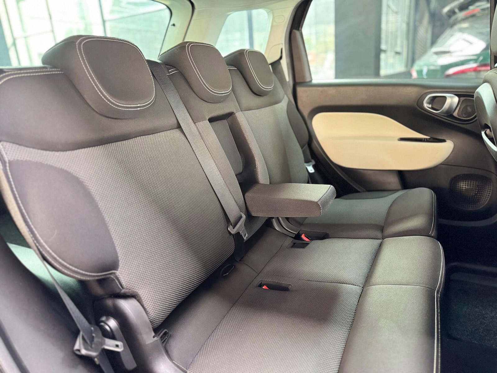 Fiat 500L 1.3 MultiJet Trekking Dualogic Euro 5 (s/s) 5dr 5dr Automatic 2014