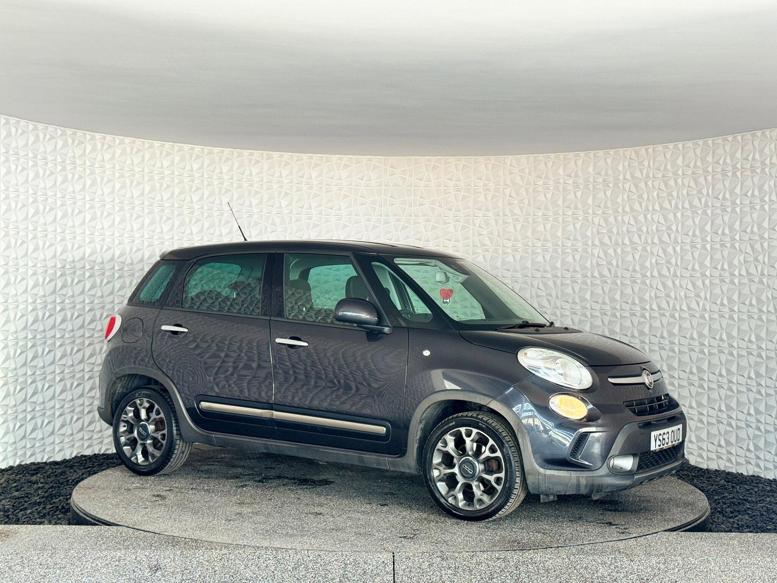 Fiat 500L 1.3 MultiJet Trekking Dualogic Euro 5 (s/s) 5dr 5dr Automatic 2014