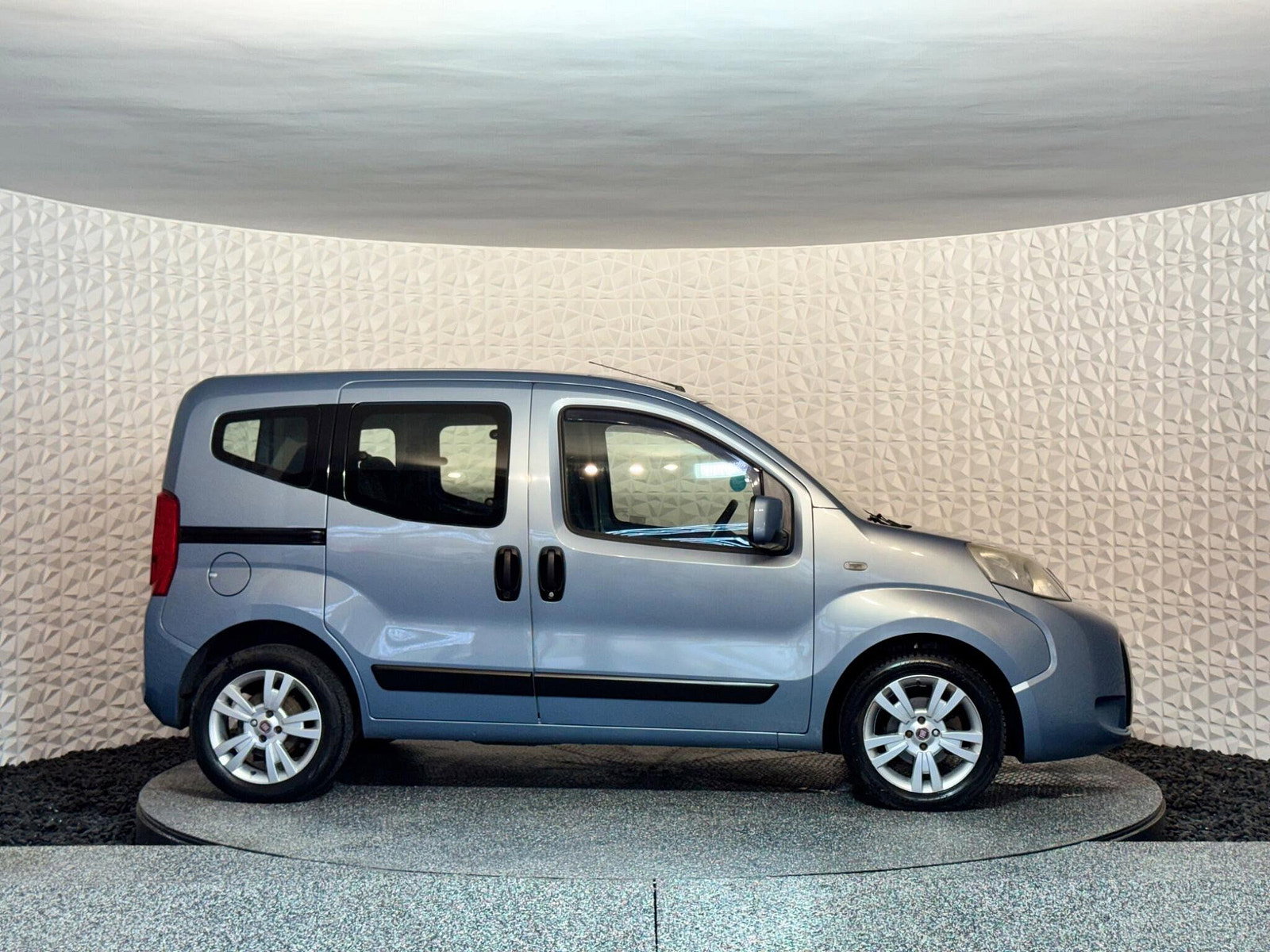 Fiat Qubo 1.3 MultiJet My Life Dualogic Euro 5 (s/s) 5dr 5dr Automatic 2012
