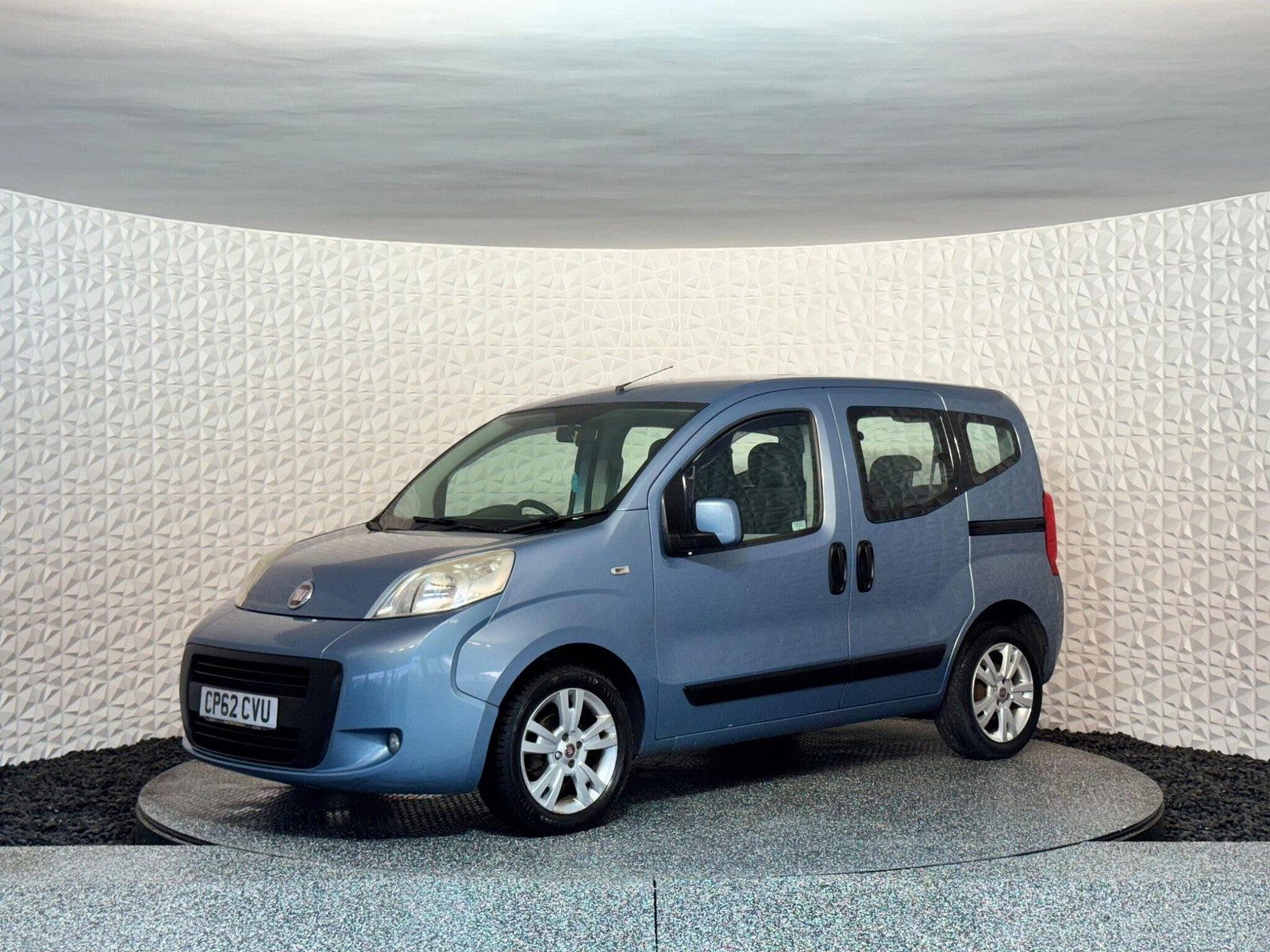 Fiat Qubo 1.3 MultiJet My Life Dualogic Euro 5 (s/s) 5dr 5dr Automatic 2012