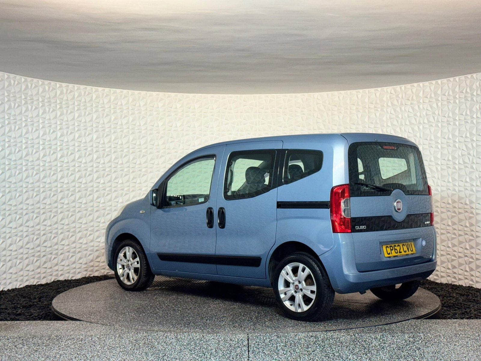 Fiat Qubo 1.3 MultiJet My Life Dualogic Euro 5 (s/s) 5dr 5dr Automatic 2012