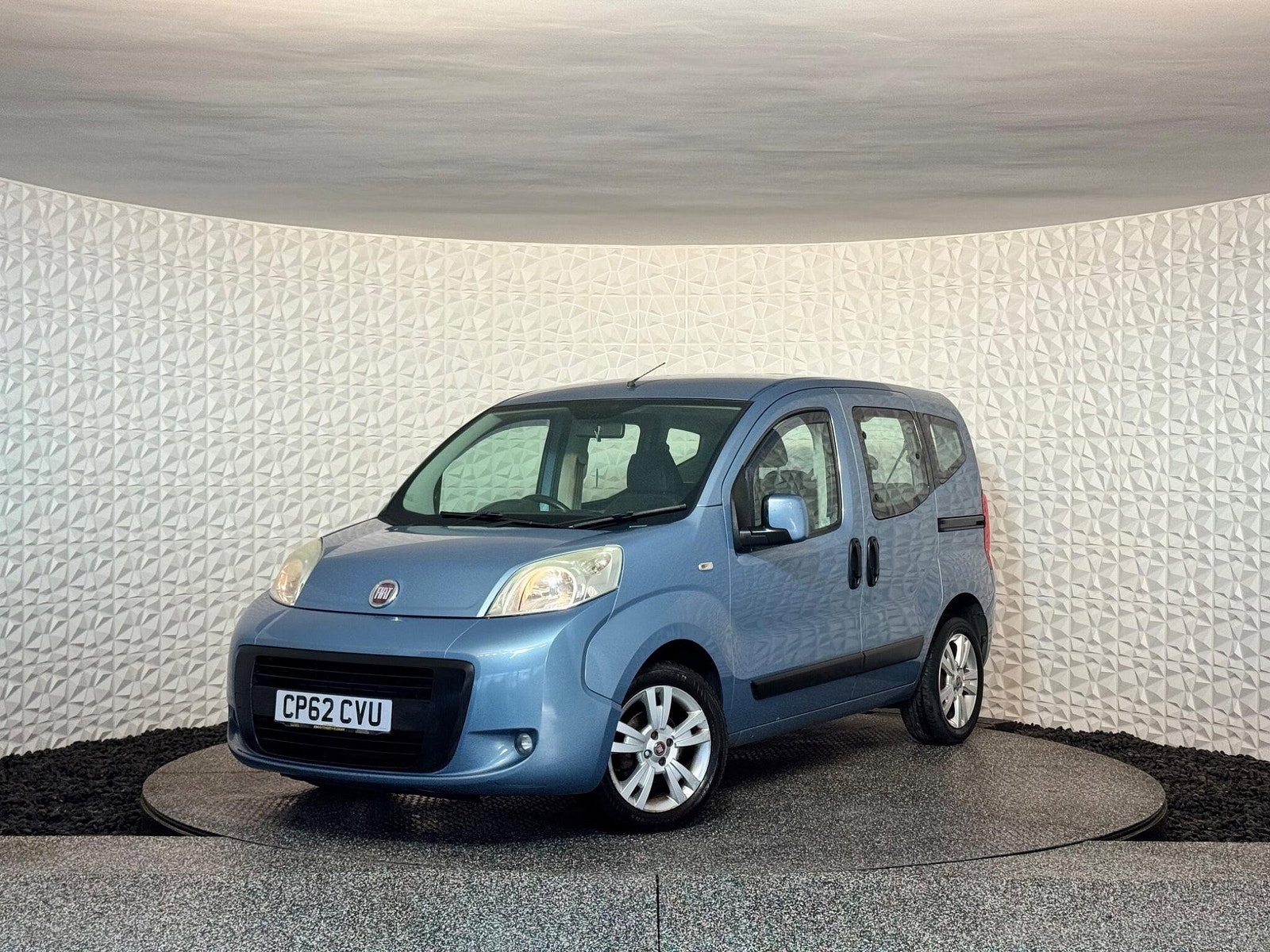 Fiat Qubo 1.3 MultiJet My Life Dualogic Euro 5 (s/s) 5dr 5dr Automatic 2012