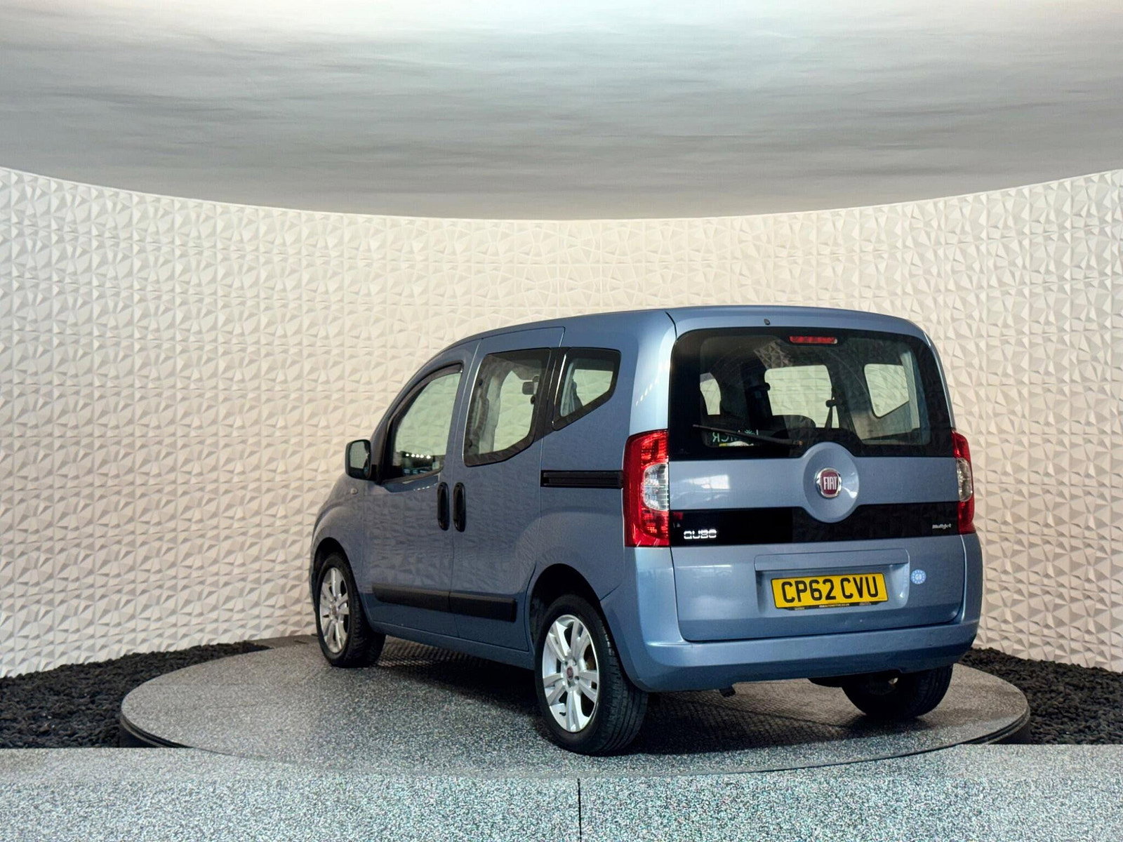 Fiat Qubo 1.3 MultiJet My Life Dualogic Euro 5 (s/s) 5dr 5dr Automatic 2012