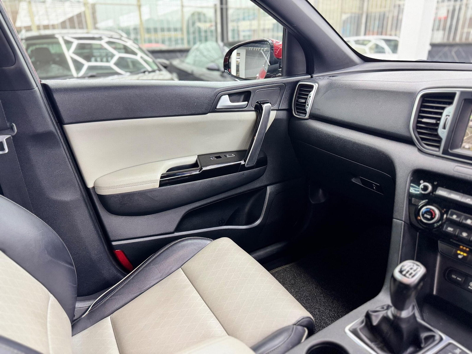 Kia Sportage 2.0 CRDi GT-Line AWD Euro 6 5dr 5dr Manual 2017
