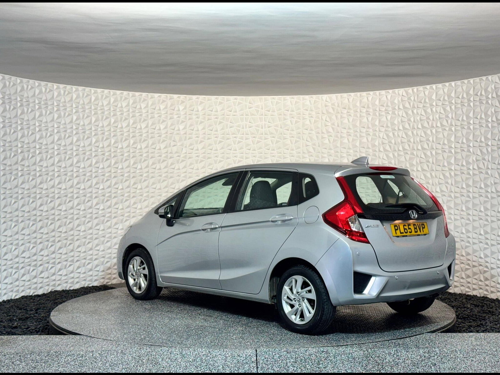 Honda Jazz 1.3 i-VTEC SE CVT Euro 6 (s/s) 5dr 5dr Automatic 2016