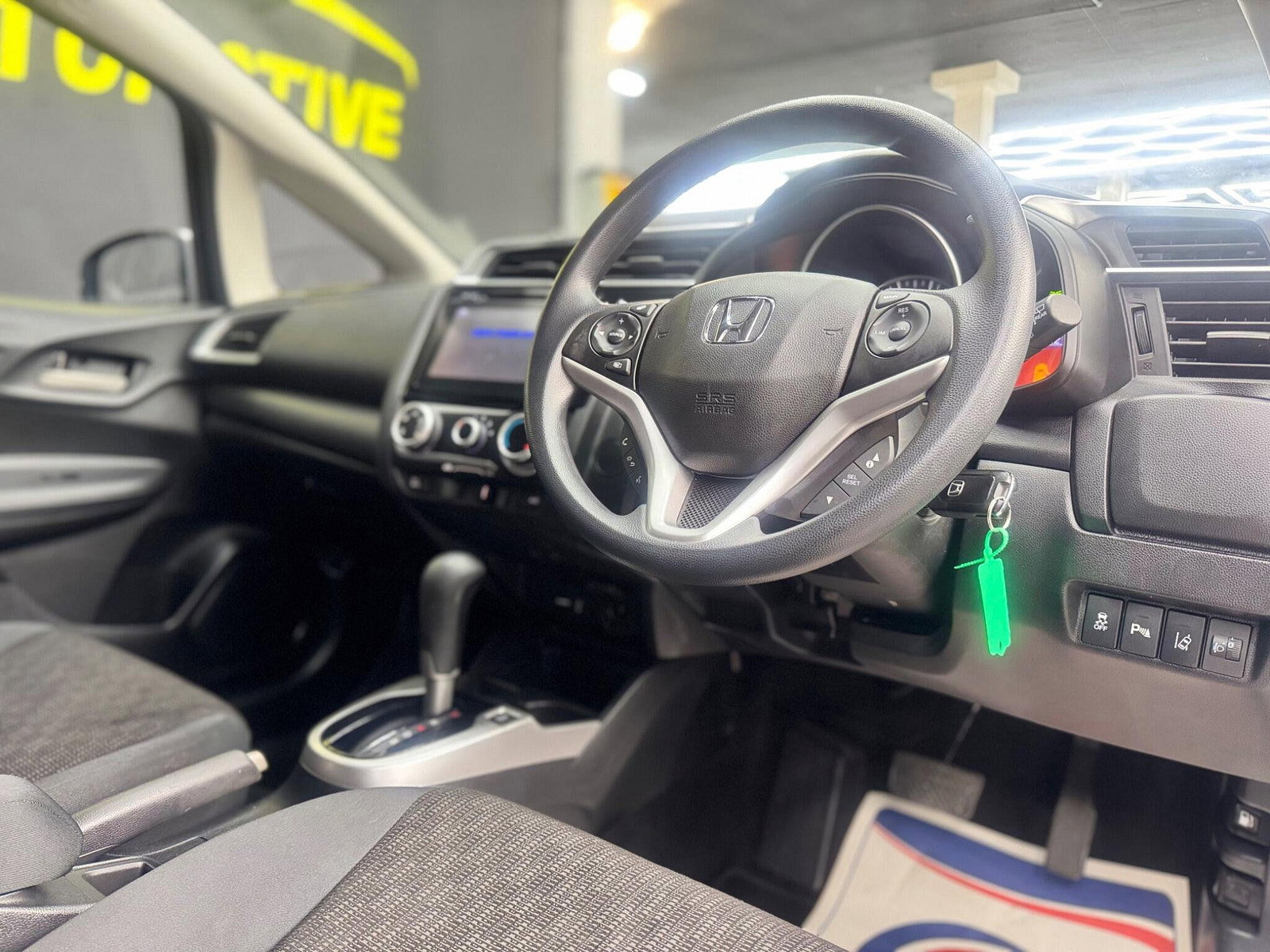 Honda Jazz 1.3 i-VTEC SE CVT Euro 6 (s/s) 5dr 5dr Automatic 2016