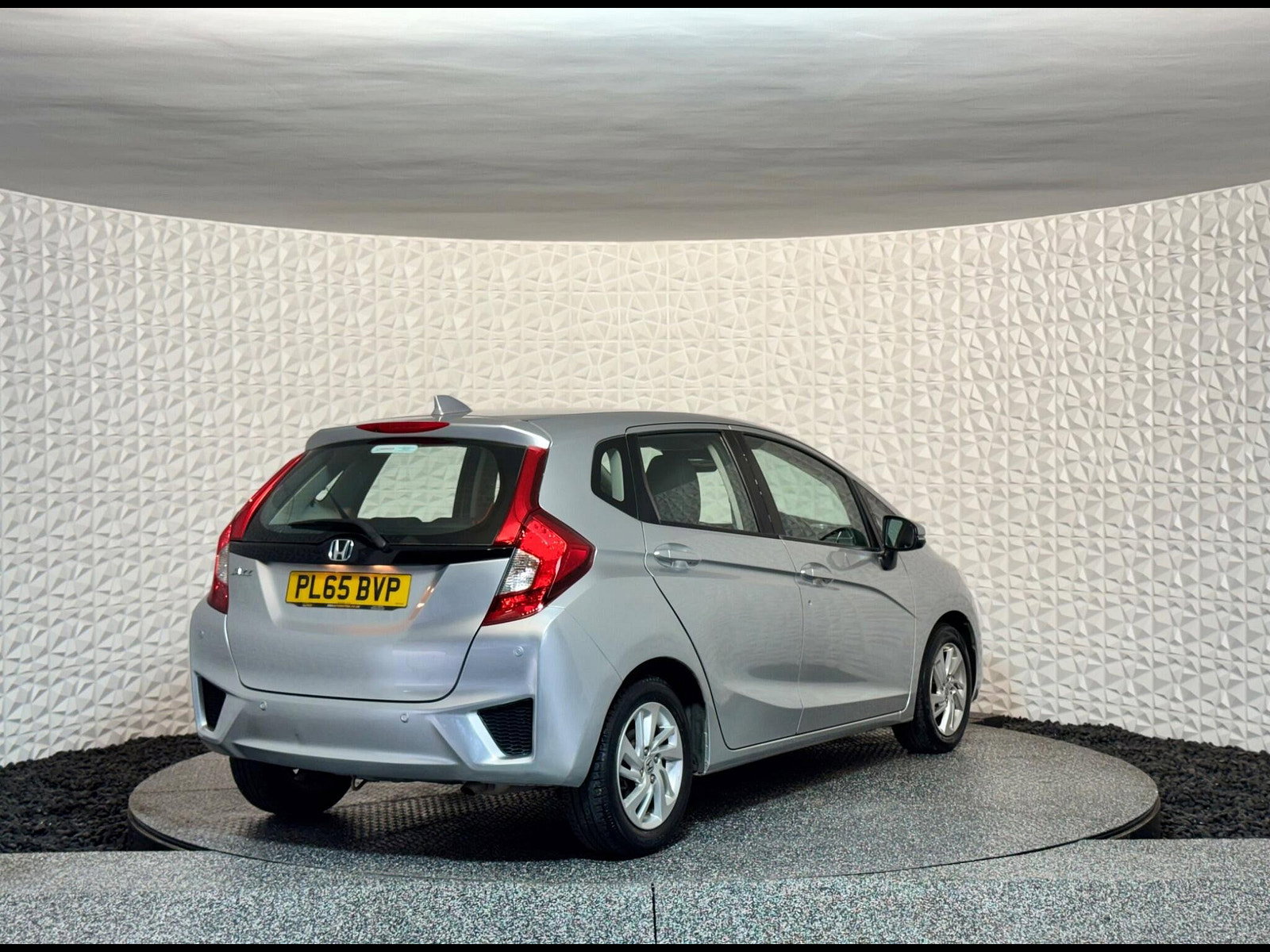 Honda Jazz 1.3 i-VTEC SE CVT Euro 6 (s/s) 5dr 5dr Automatic 2016