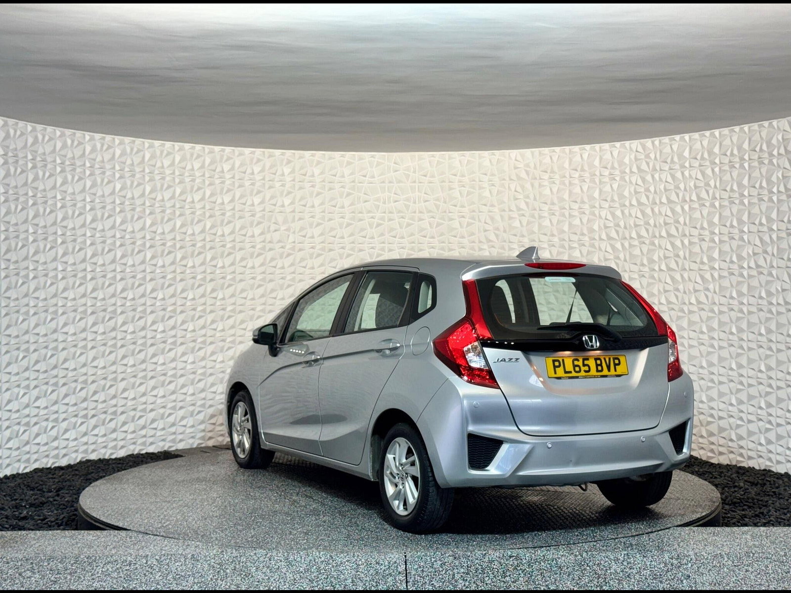 Honda Jazz 1.3 i-VTEC SE CVT Euro 6 (s/s) 5dr 5dr Automatic 2016