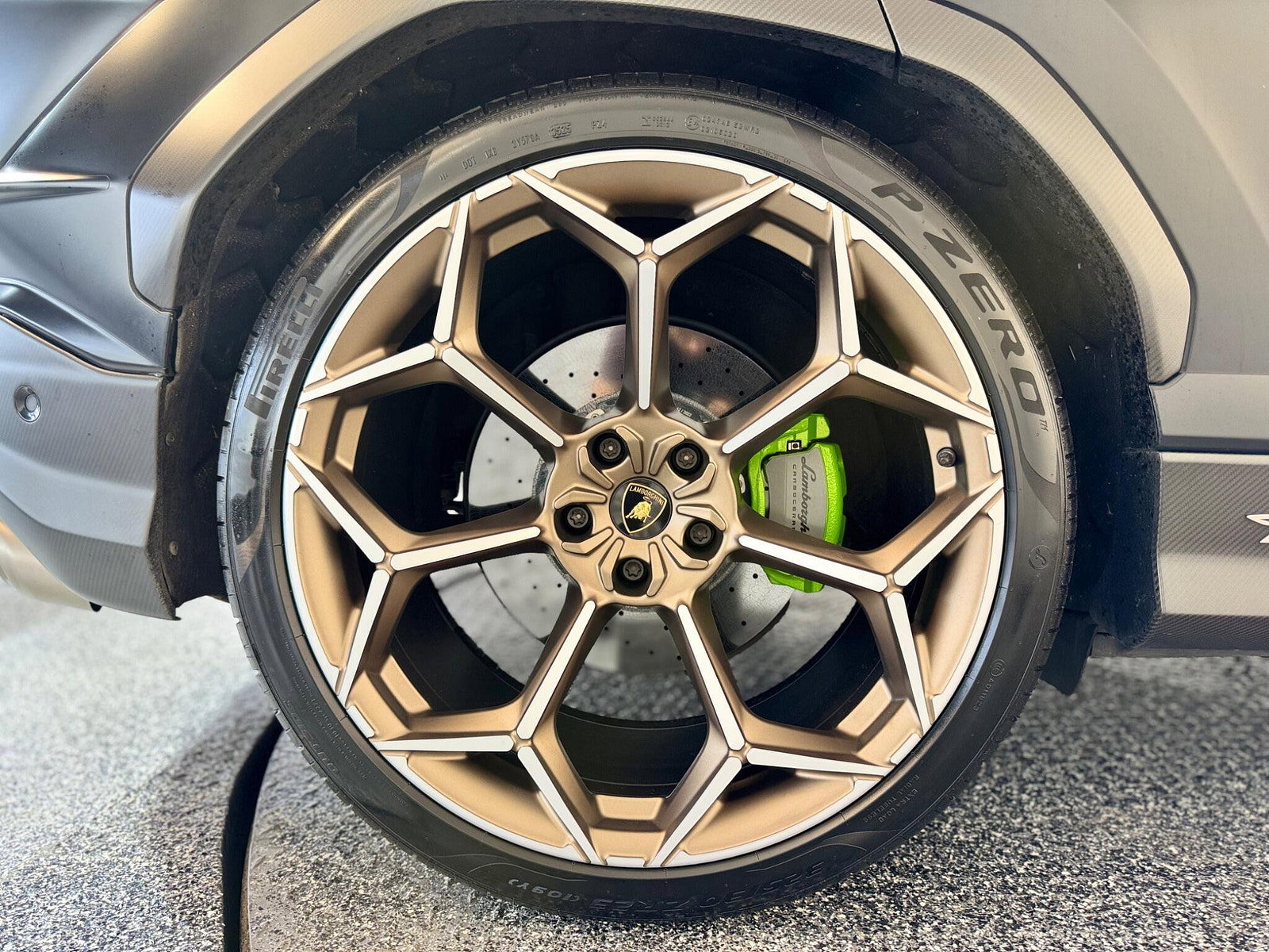 Lamborghini URUS 4.0 V8 BiTurbo Performante Auto 4WD Euro 6 5dr 5dr Automatic 2023