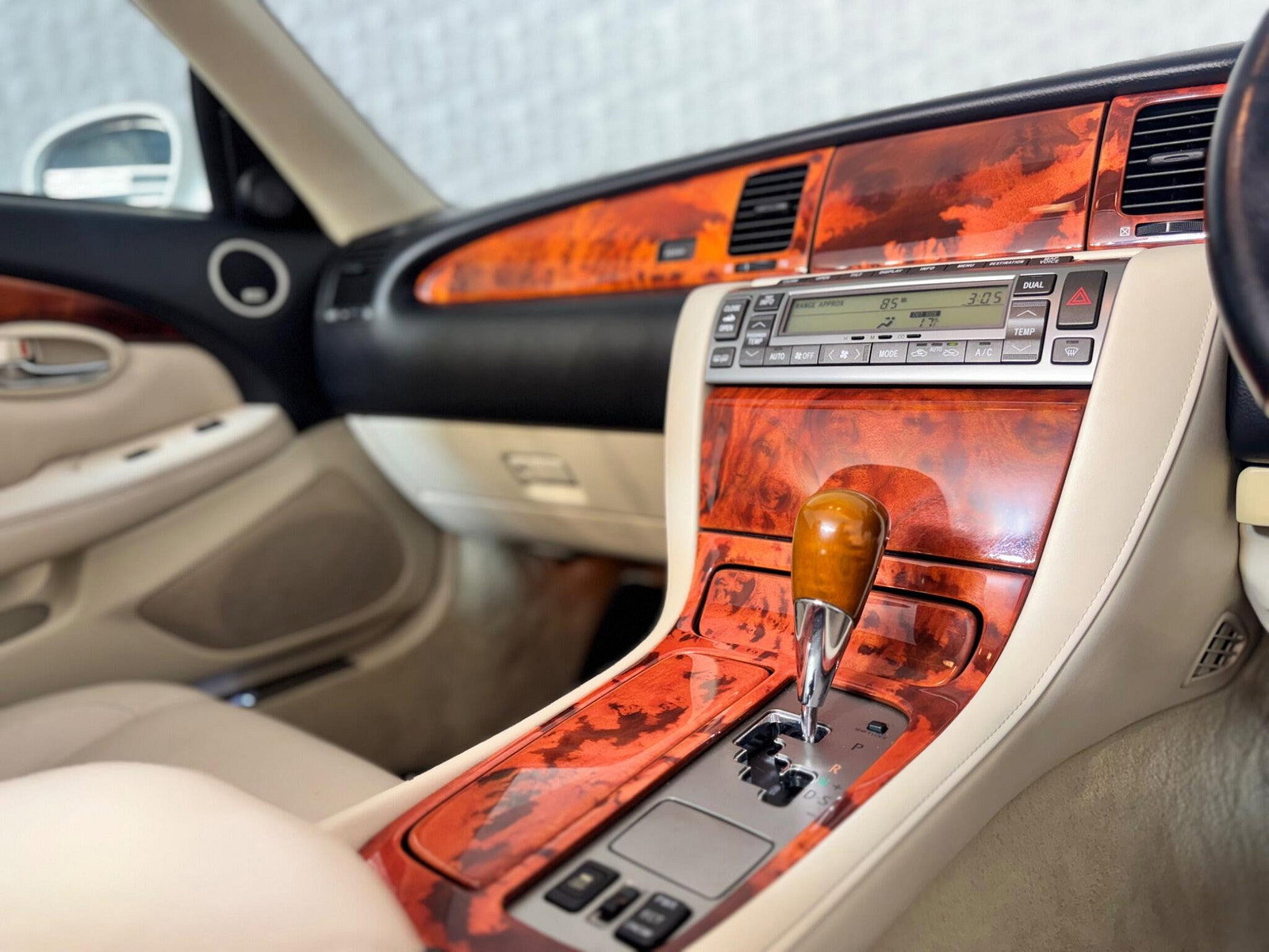 Lexus Sc 4.3 430 2dr 2dr Automatic 2009