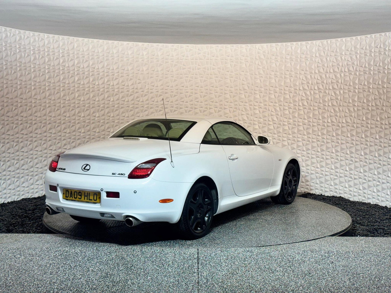 Lexus Sc 4.3 430 2dr 2dr Automatic 2009