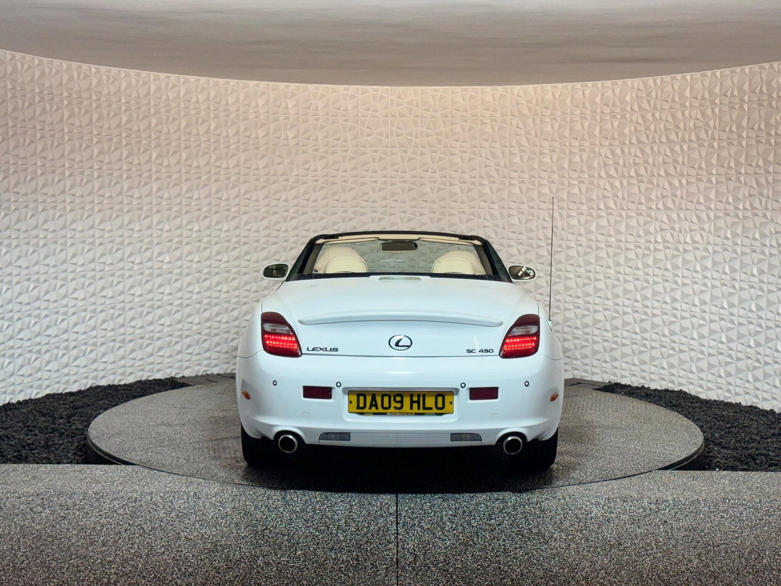 Lexus Sc 4.3 430 2dr 2dr Automatic 2009