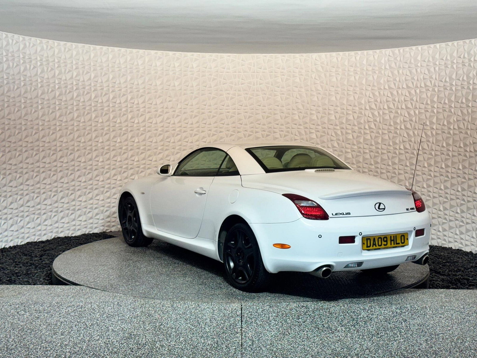 Lexus Sc 4.3 430 2dr 2dr Automatic 2009