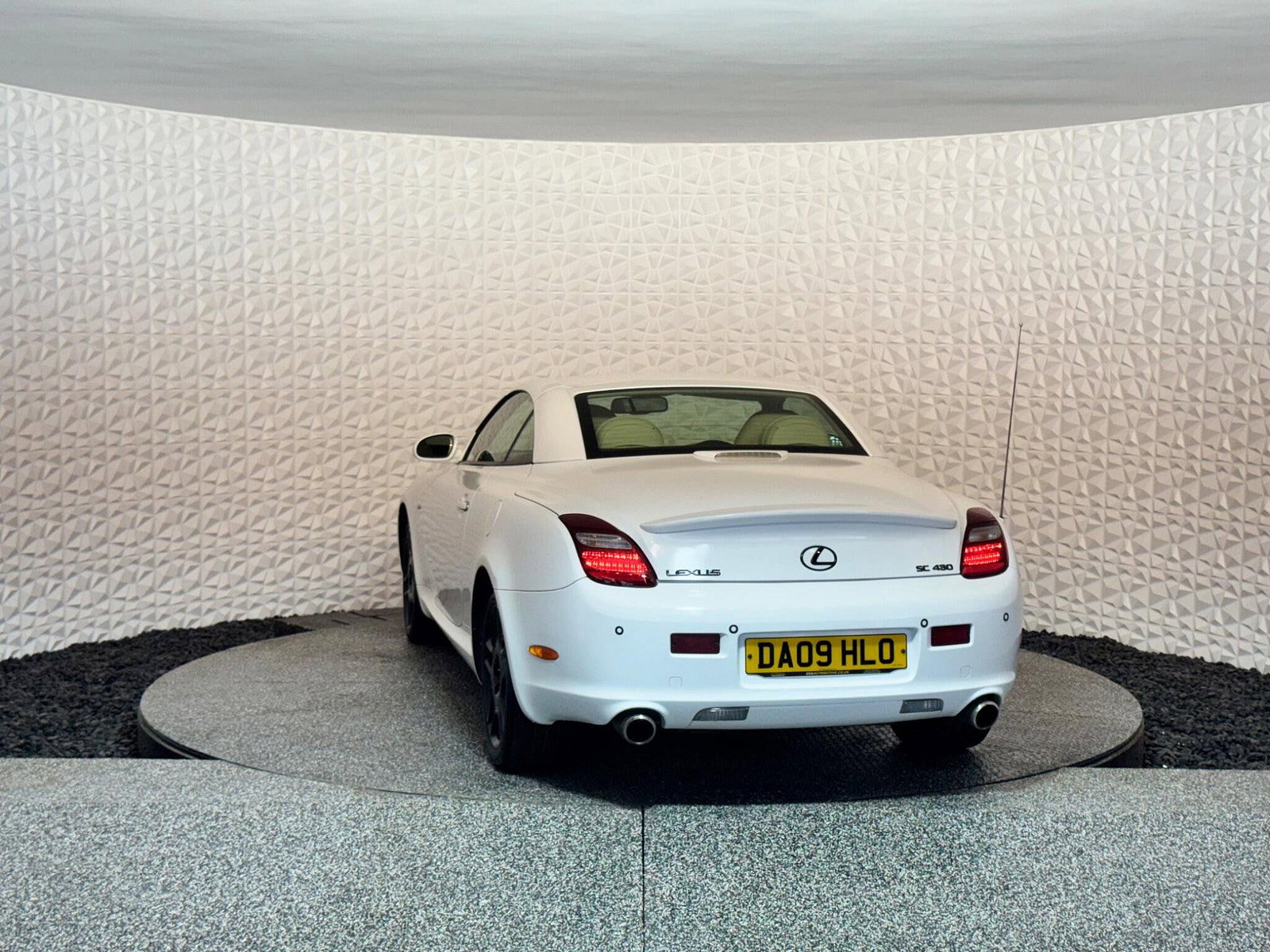 Lexus Sc 4.3 430 2dr 2dr Automatic 2009