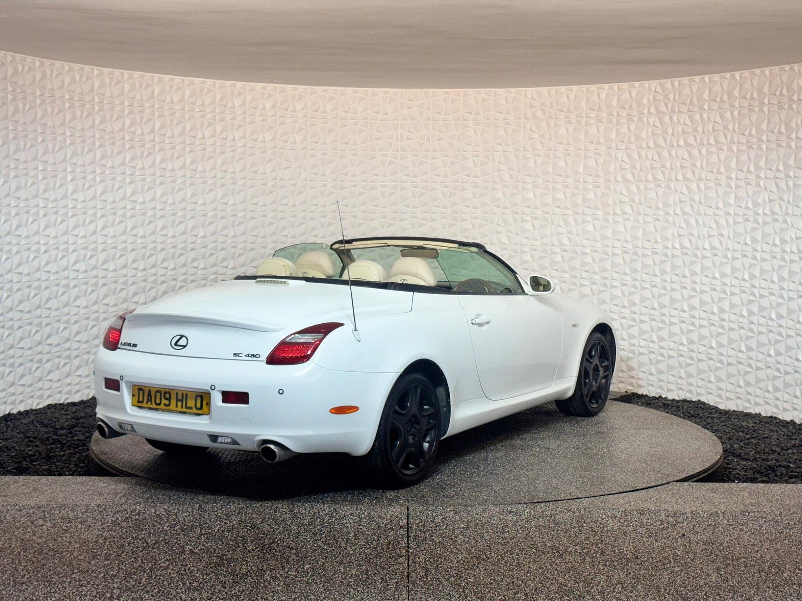 Lexus Sc 4.3 430 2dr 2dr Automatic 2009