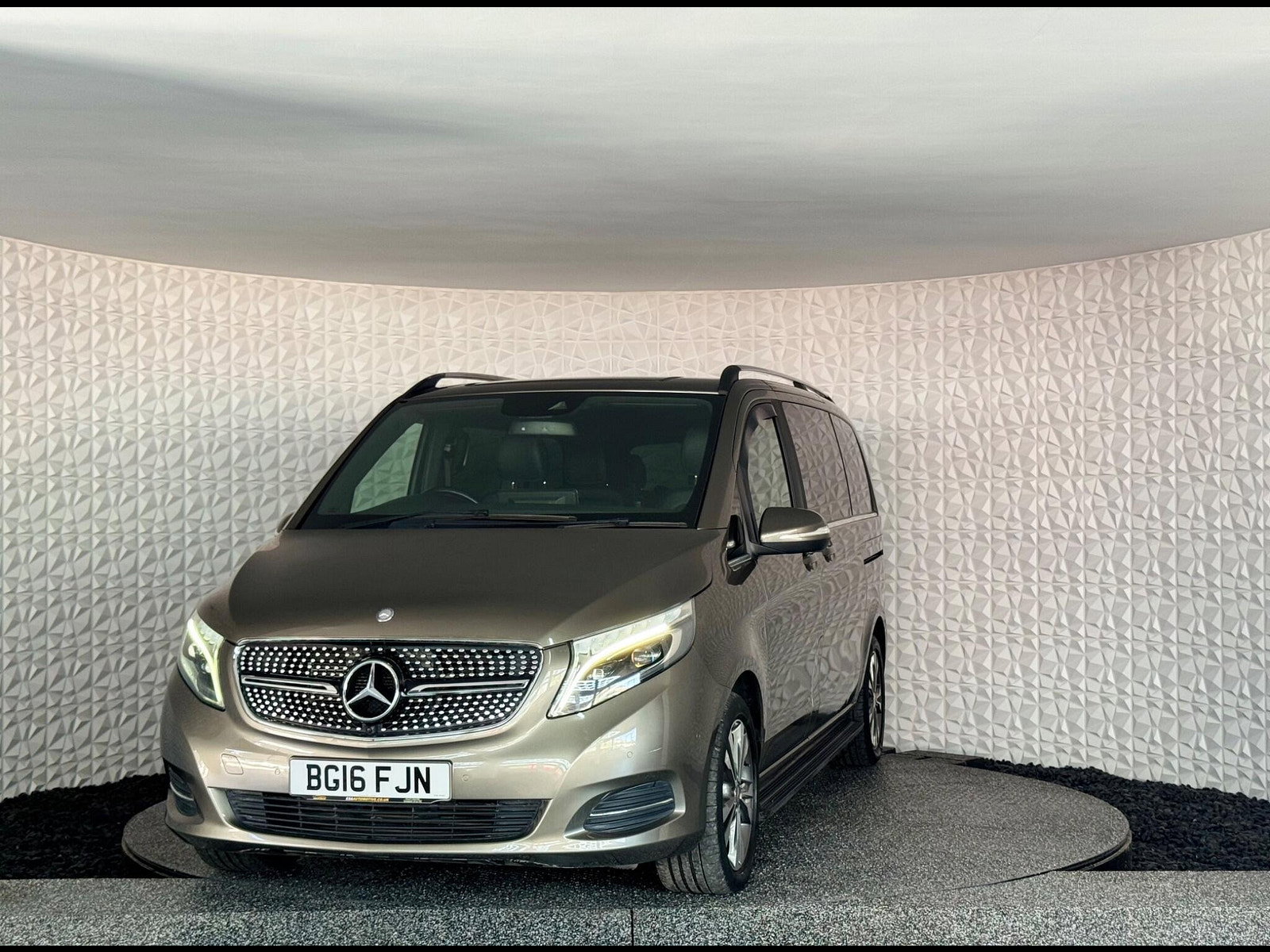 Mercedes-Benz V Class 2.2 V250d BlueTEC Sport G-Tronic+ Euro 6 (s/s) 5dr 7 Seat 5dr Automatic 2016
