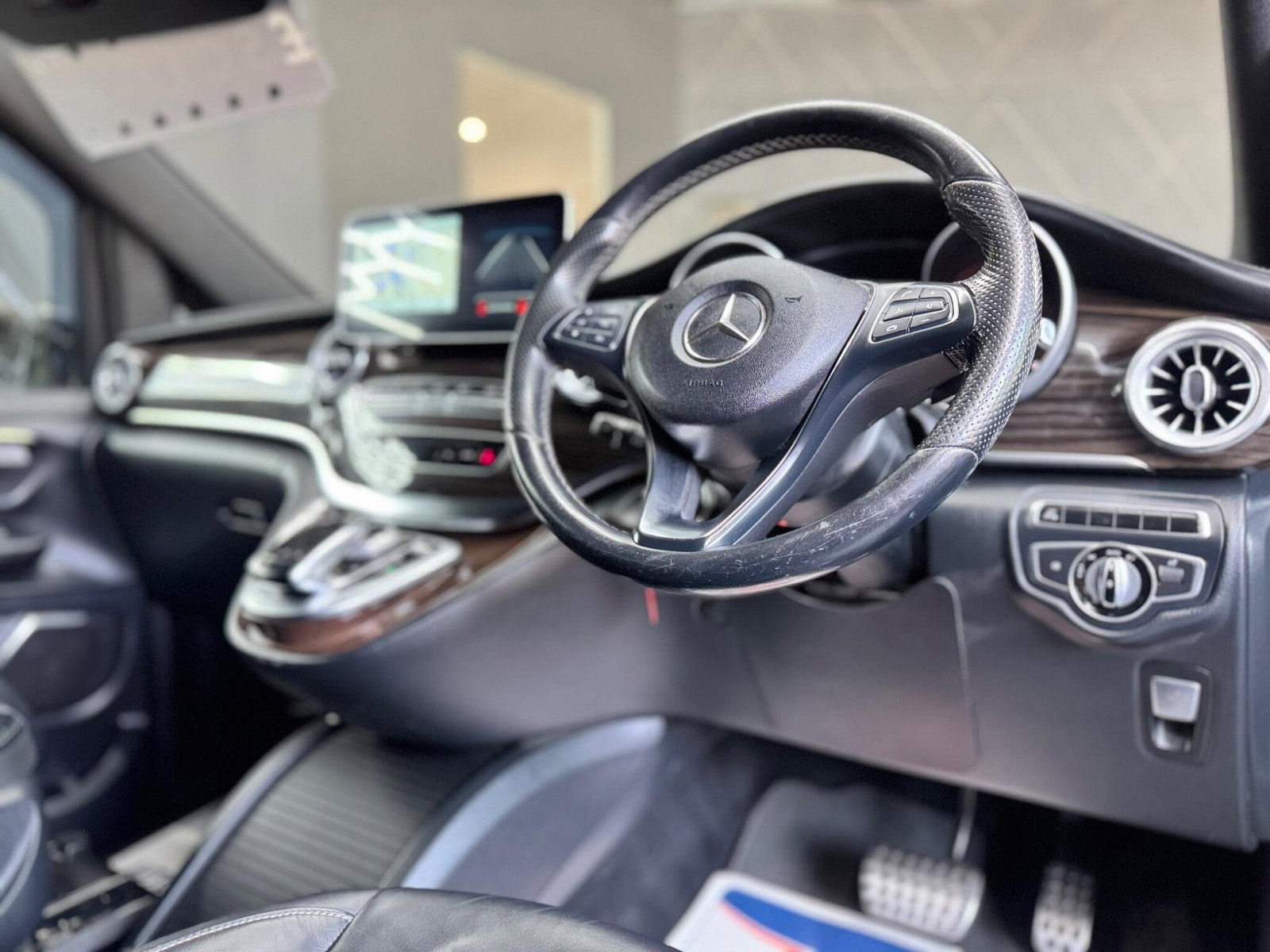 Mercedes-Benz V Class 2.2 V250d BlueTEC Sport G-Tronic+ Euro 6 (s/s) 5dr 7 Seat 5dr Automatic 2016
