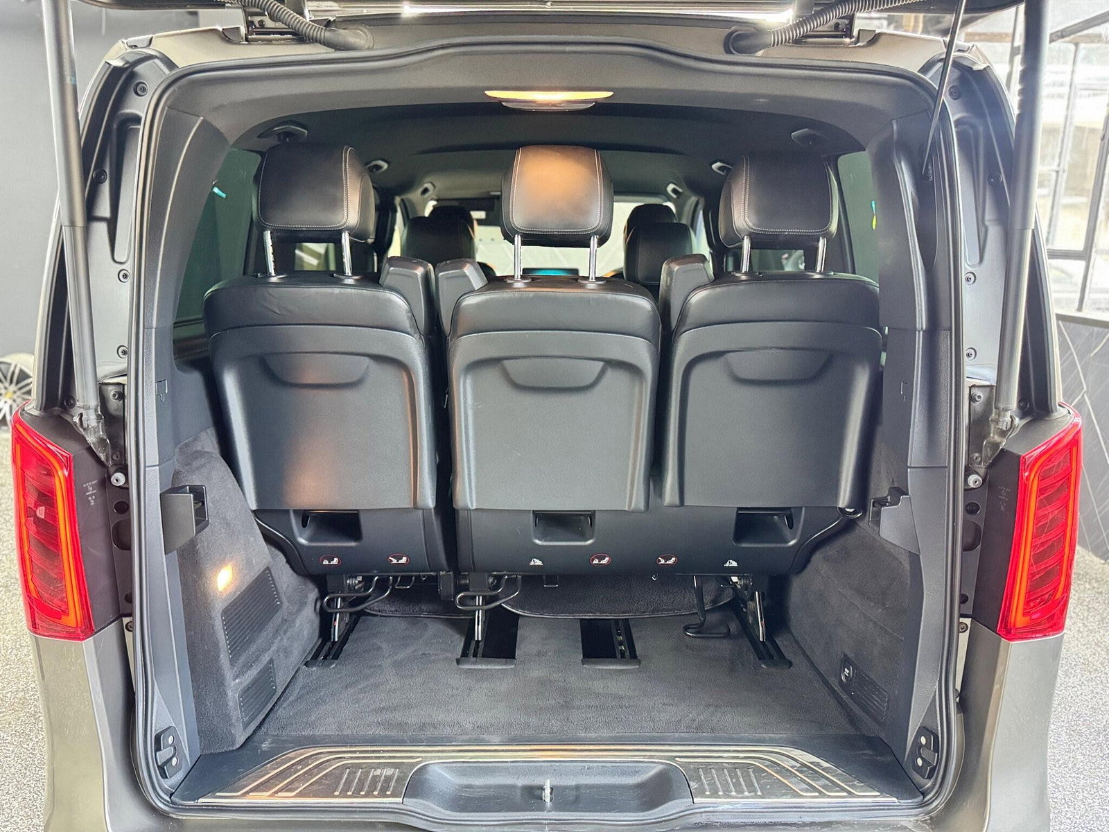 Mercedes-Benz V Class 2.2 V250d BlueTEC Sport G-Tronic+ Euro 6 (s/s) 5dr 7 Seat 5dr Automatic 2016