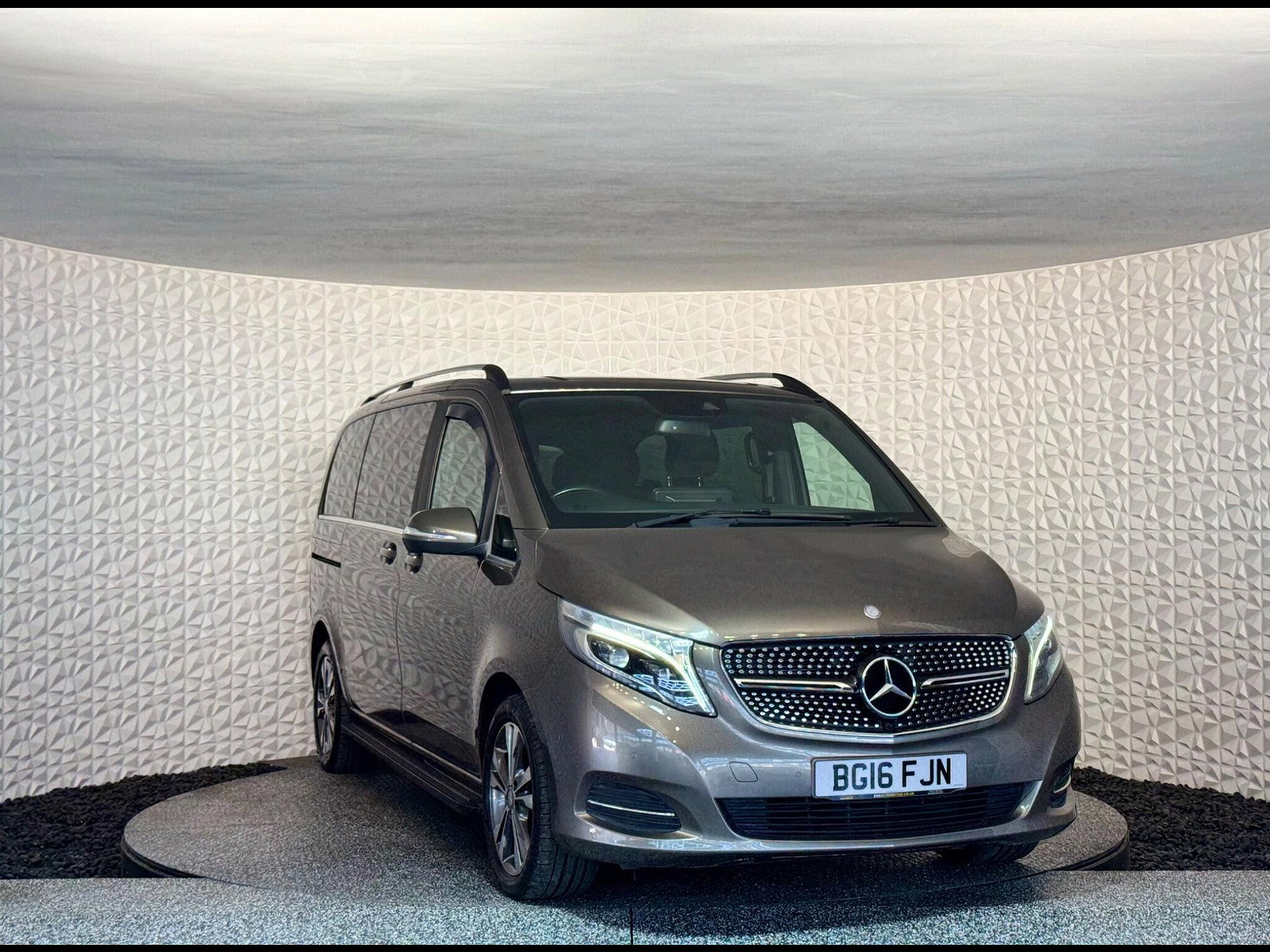 Mercedes-Benz V Class 2.2 V250d BlueTEC Sport G-Tronic+ Euro 6 (s/s) 5dr 7 Seat 5dr Automatic 2016