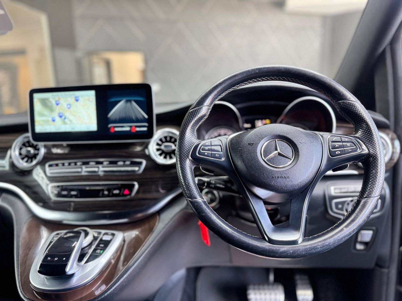 Mercedes-Benz V Class 2.2 V250d BlueTEC Sport G-Tronic+ Euro 6 (s/s) 5dr 7 Seat 5dr Automatic 2016