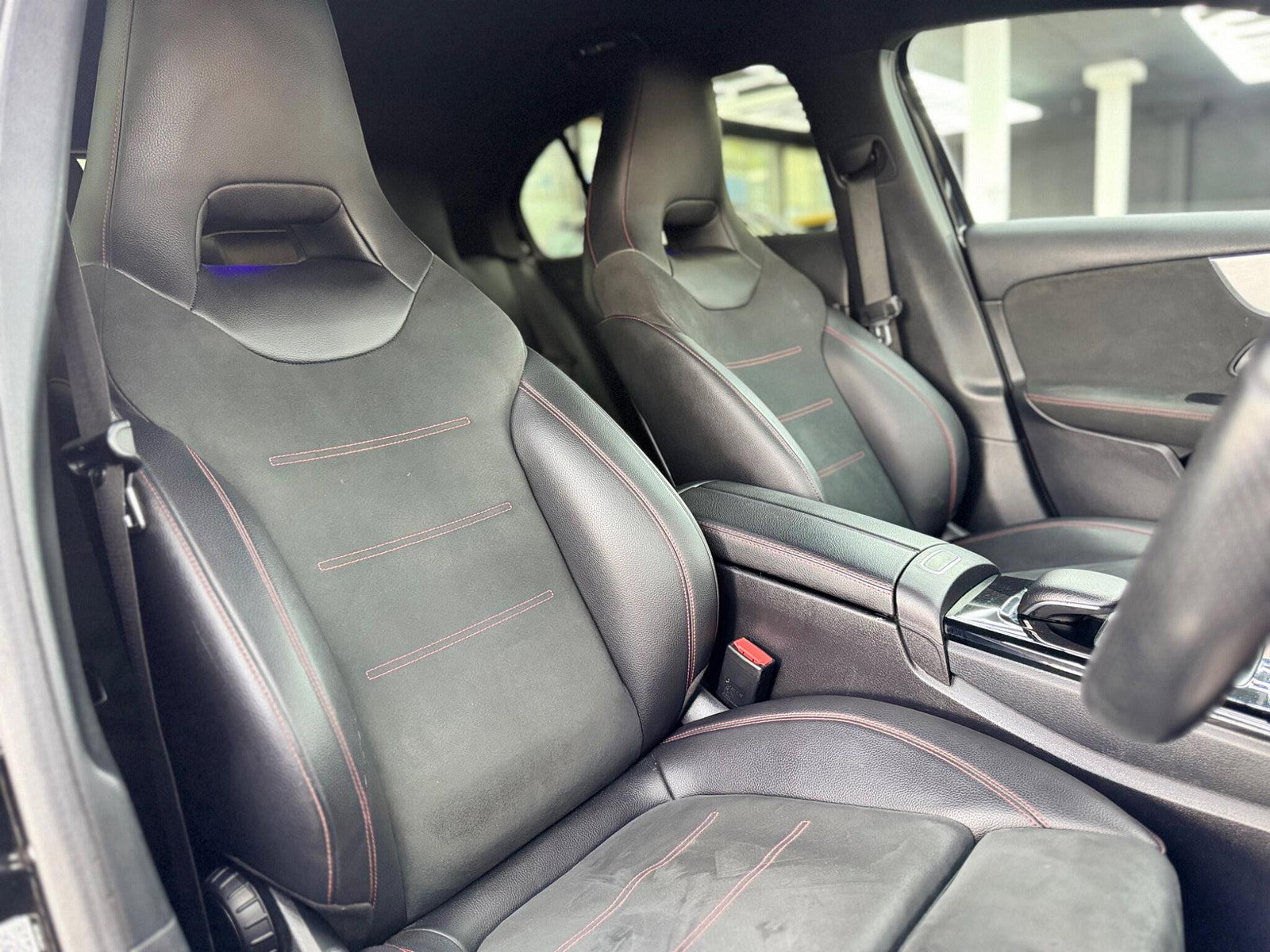 Mercedes-Benz A Class 1.3 A180 AMG Line (Premium) 7G-DCT Euro 6 (s/s) 5dr 5dr Automatic 2019