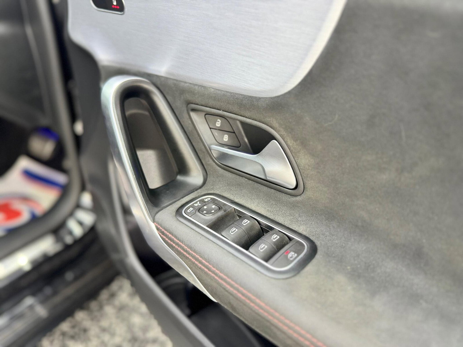 Mercedes-Benz A Class 1.3 A180 AMG Line (Premium) 7G-DCT Euro 6 (s/s) 5dr 5dr Automatic 2019